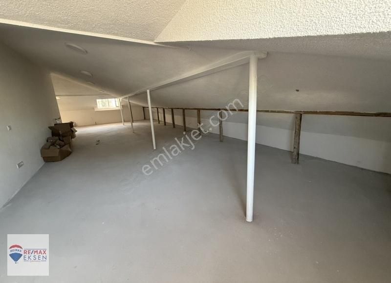 Burak Tok'tan Ümraniye Altınşehir'de Kiralık Depo - Görsel 17