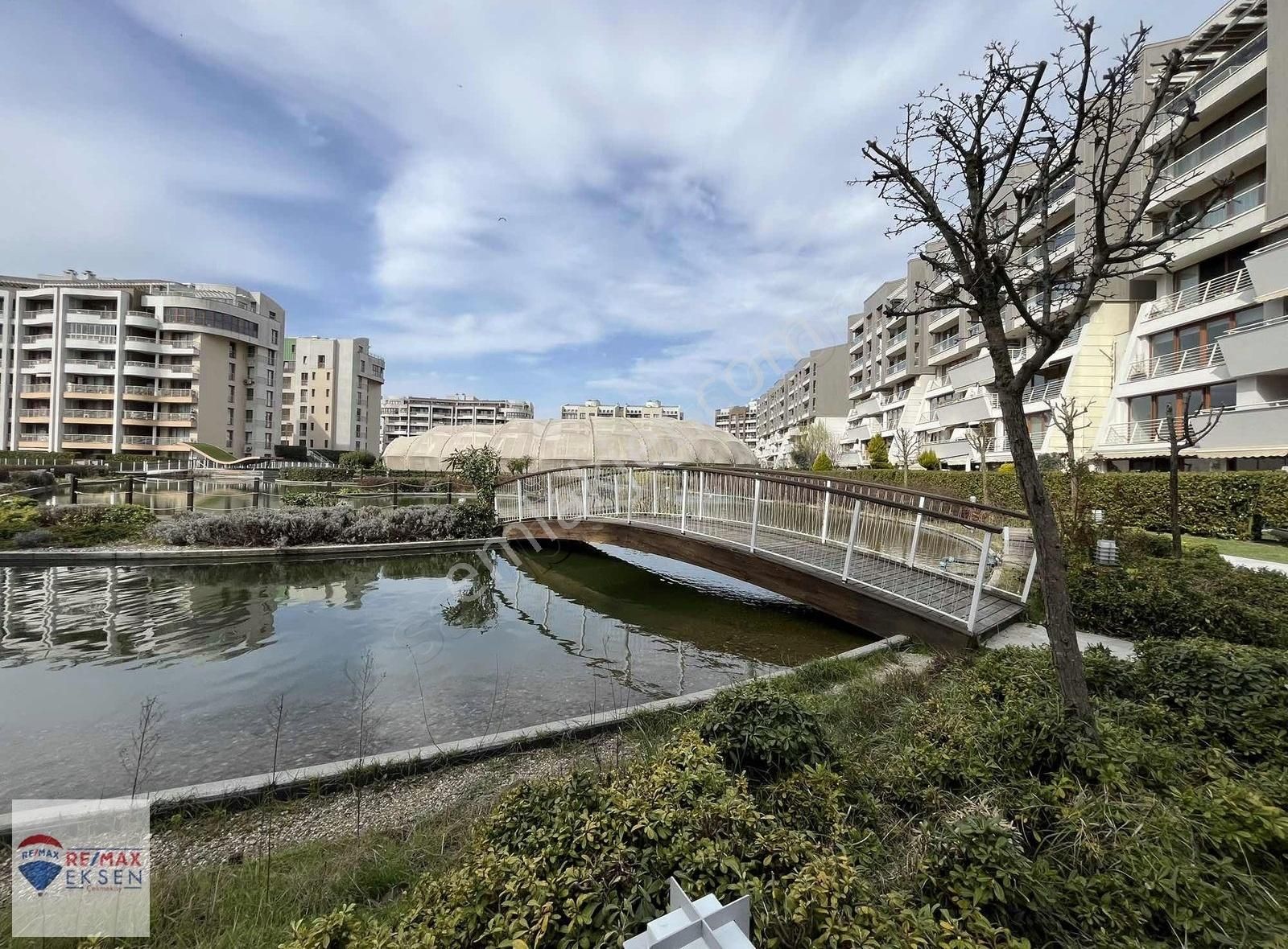 Sancaktepe Kelebekia Satılık 1+1 Kapalı Mutfak Büyük Tip 71 M ²