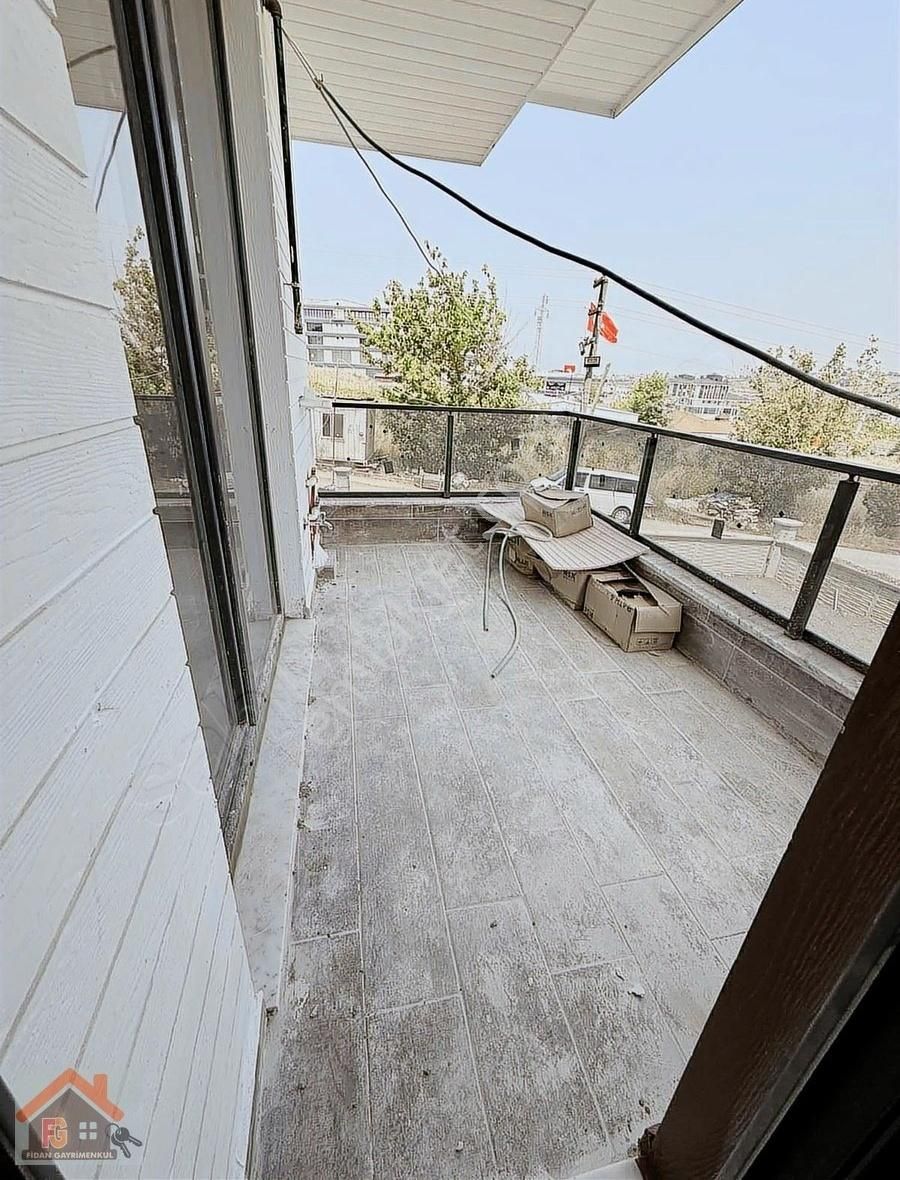 Yalova Merkez Bursa Yoluna Cepheli Satılık 1+1 Geniş Daire - Görsel 8