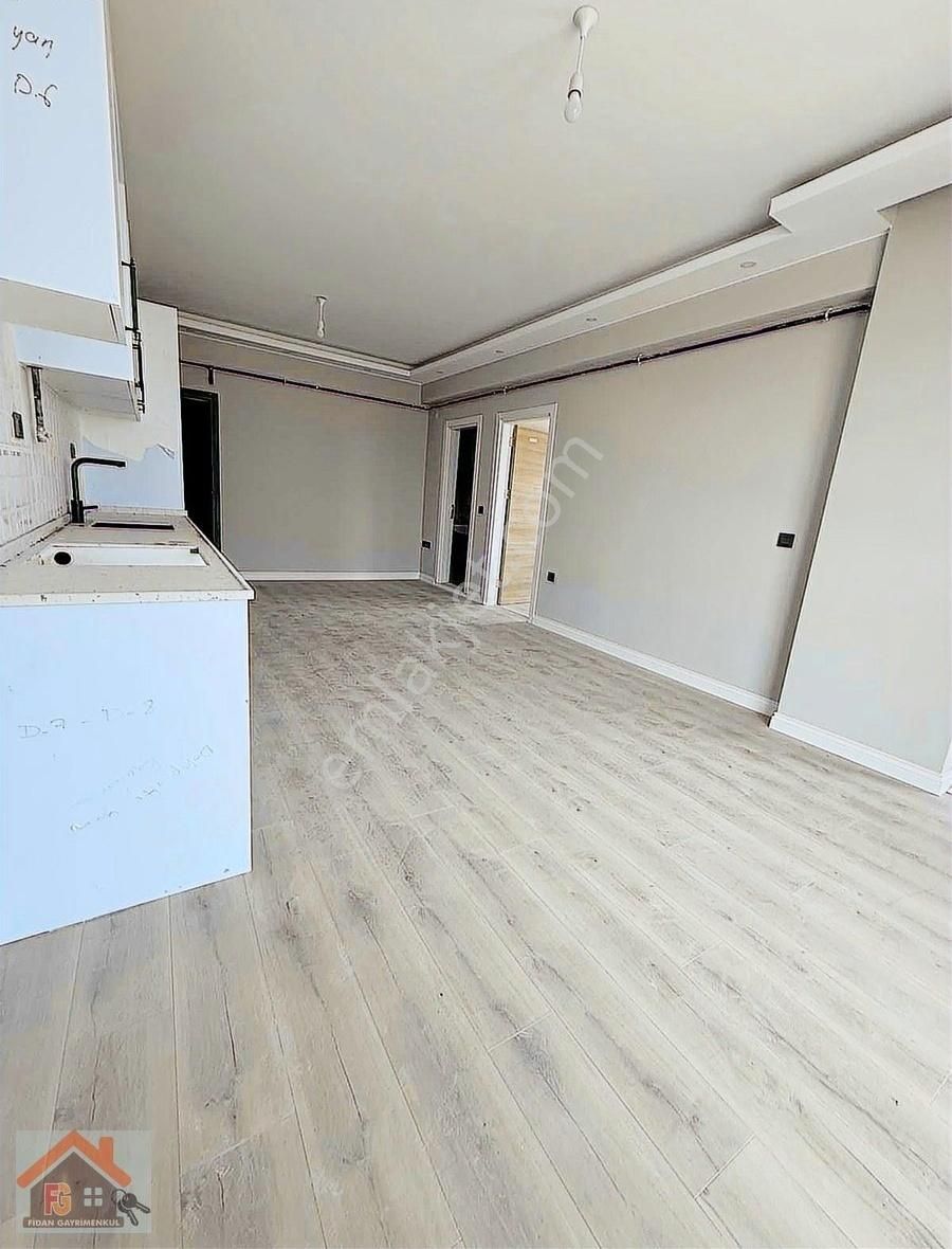 Yalova Merkez Bursa Yoluna Cepheli Satılık 1+1 Geniş Daire - Görsel 11