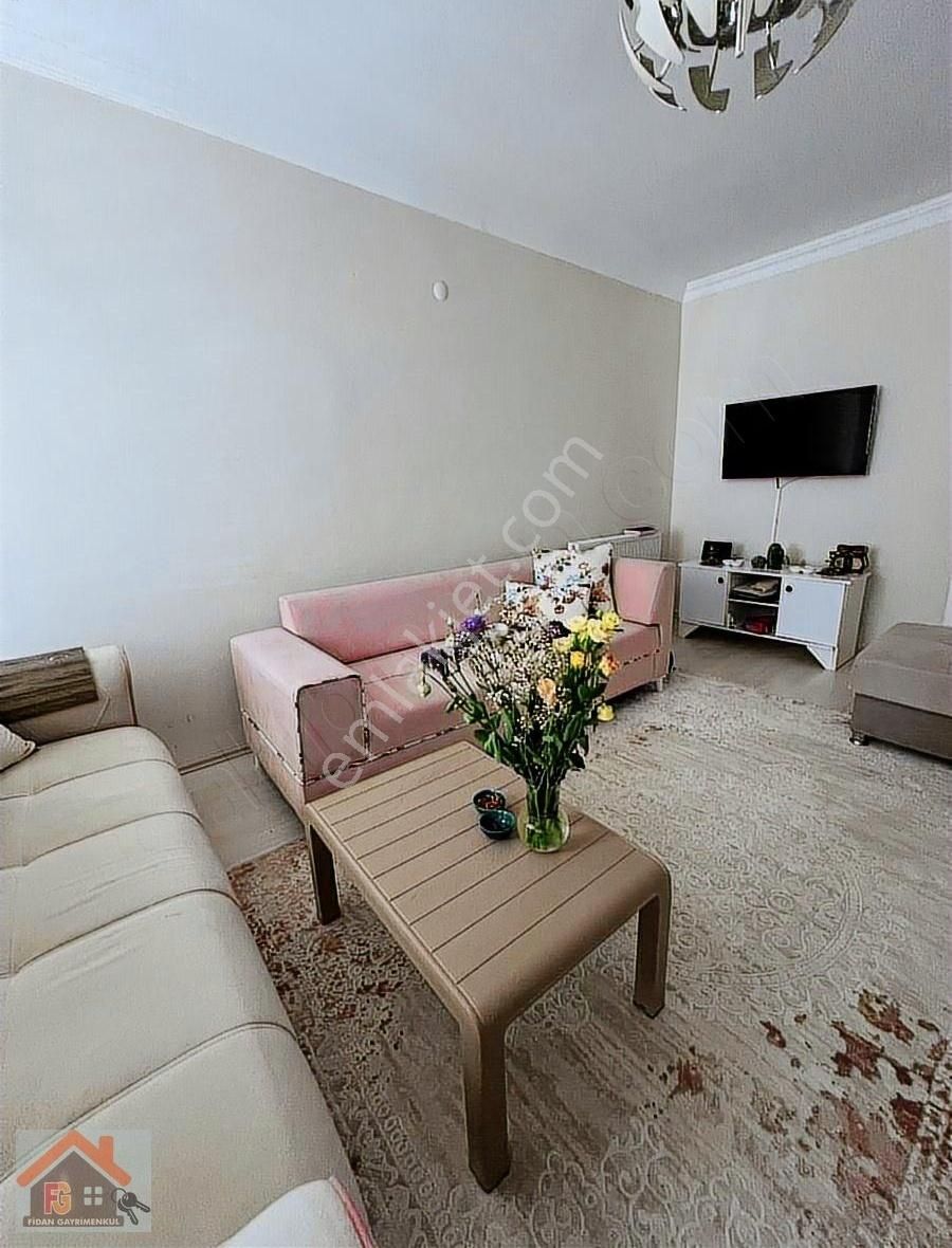 Yalova Çınarcık'ta Eşyalı 2+1 Kiralık Daire