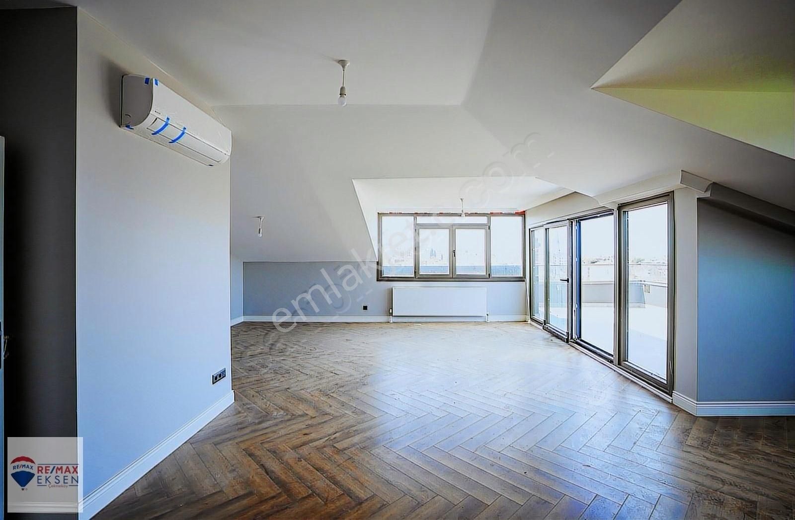 Burak Tok'tan Burhaniye'de Benzersiz Sitede Lüks Çatı Dubleksi - Görsel 3