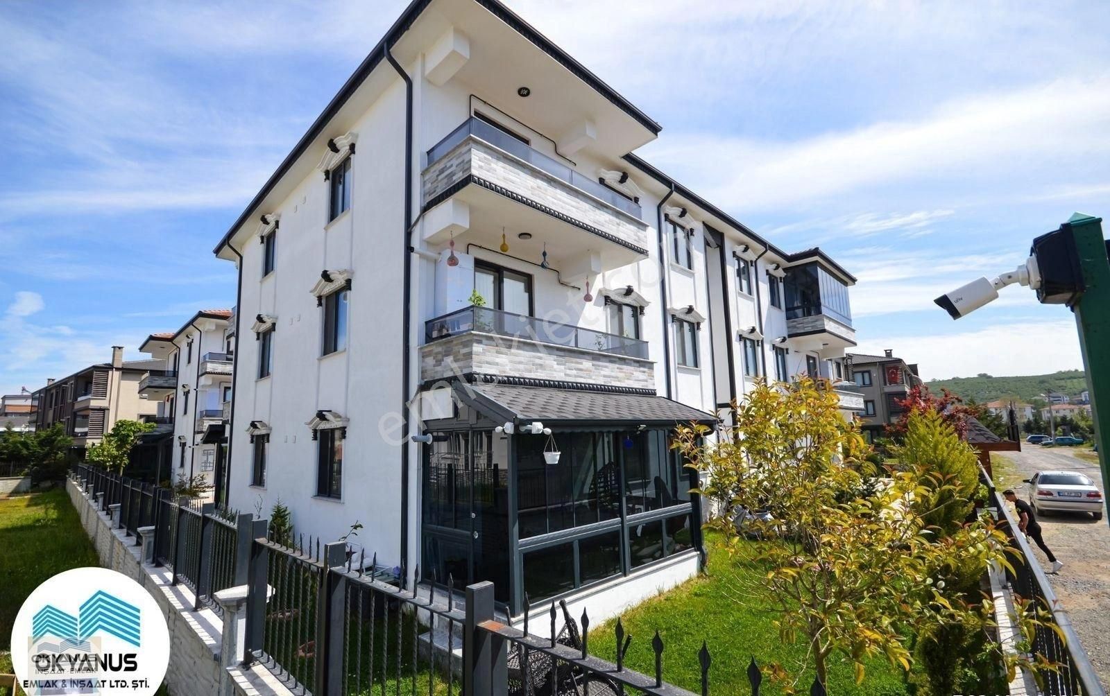 Karasu Da Modern Mimari, Plaj Konumlu Şık Ve Lüks Daire