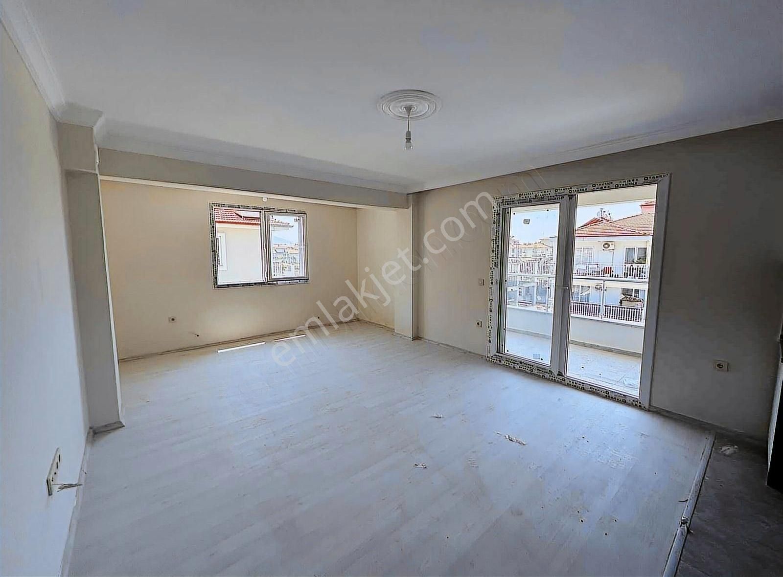Ortaca Merkez Kiralık 2+1 Ebeveyn Banyolu Daire