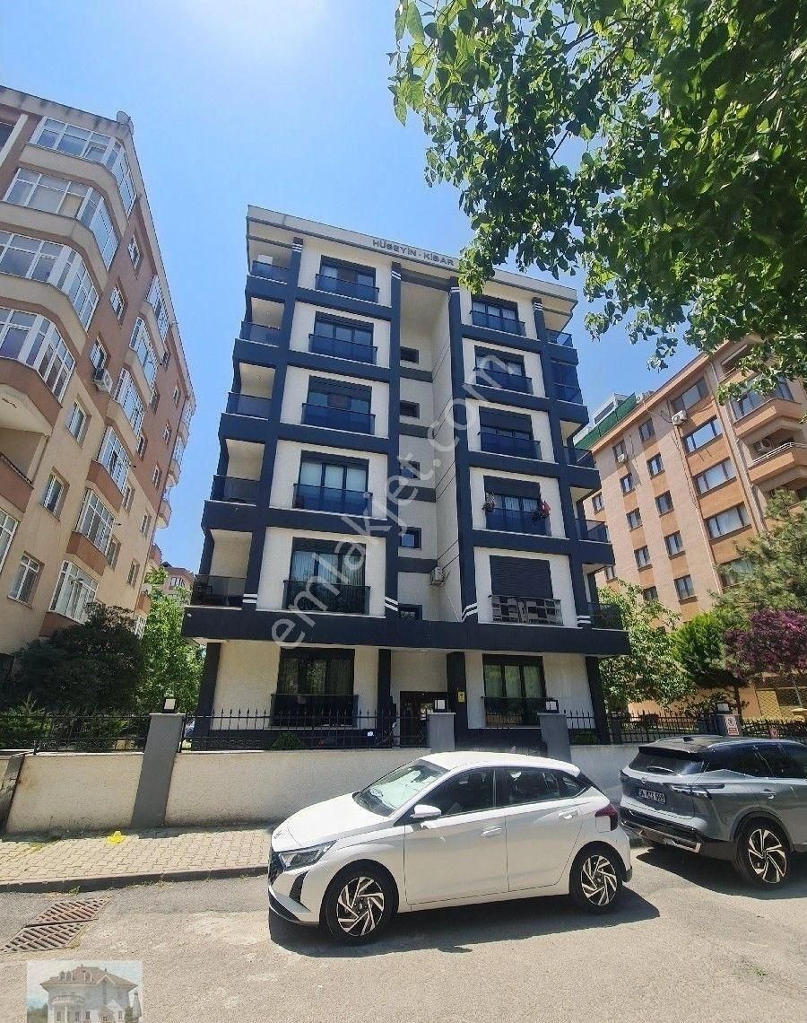 Kartal Dragos Sahilde Yeni Binada Satilik 2+1yuksek Giris
