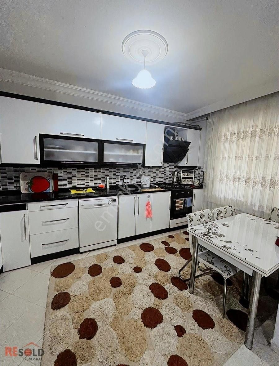 Resold Gayrimenkulden Eşyalı Kiralık Daire