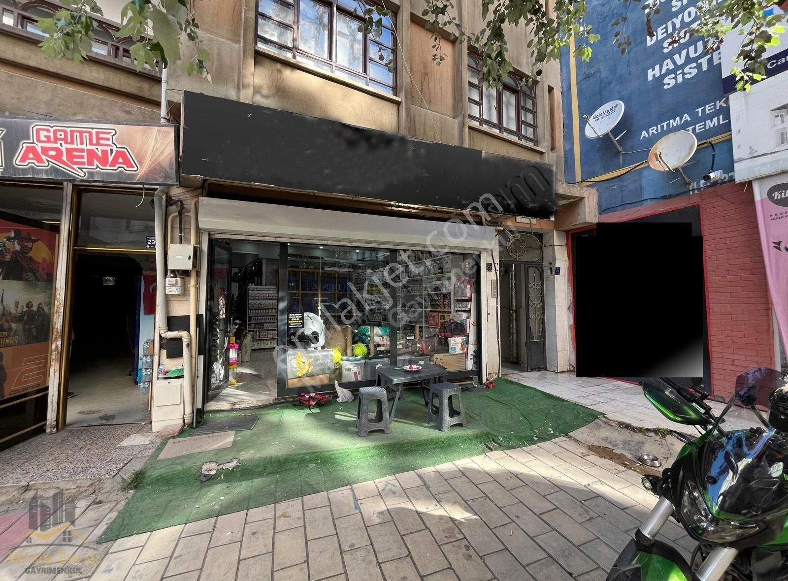 Mevsim Gayrimenkul'den Mimar Faruk Caddesi Satılık Dükkan