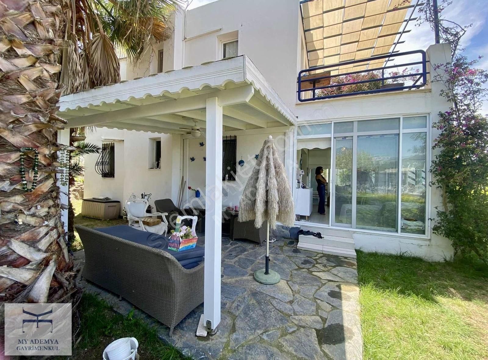 Bodrum Yalıkavak'ta Site İçinde 2+1 Daire