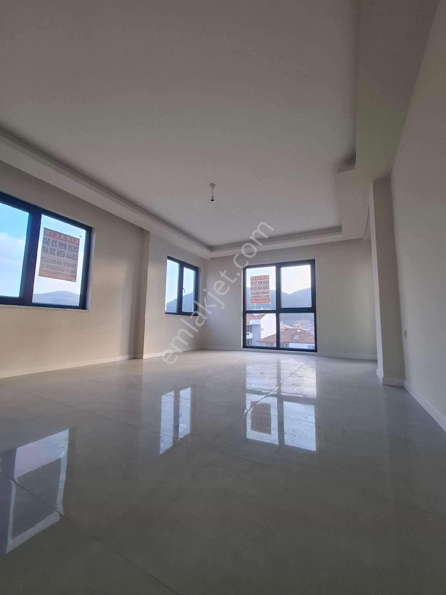 Bayır Mahlesinde Asansörlü 2+1 Kiralık Daire