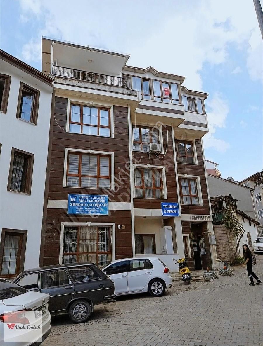 Vadi Emlak'tan Ardala'da Kiralık 1+1 Büyük Daire Eşyalı Uygunnnn