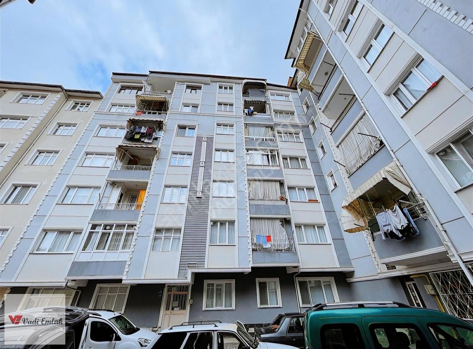 Vadi Emlak'tan Mehmetpaşa'da İçi Full Yapılı Satılık 3+1 Daire