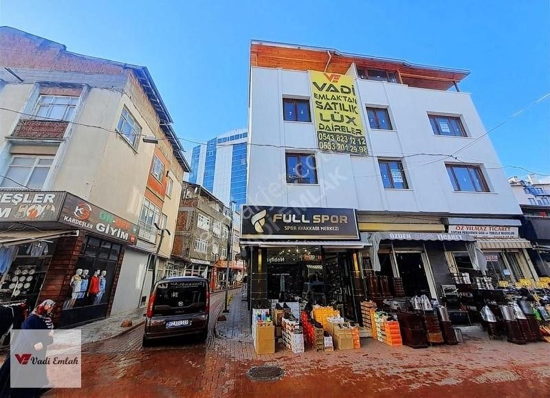 Vadi Emlak'tan Yarahmet Mahallesinde 1+1 Satılık Daireler