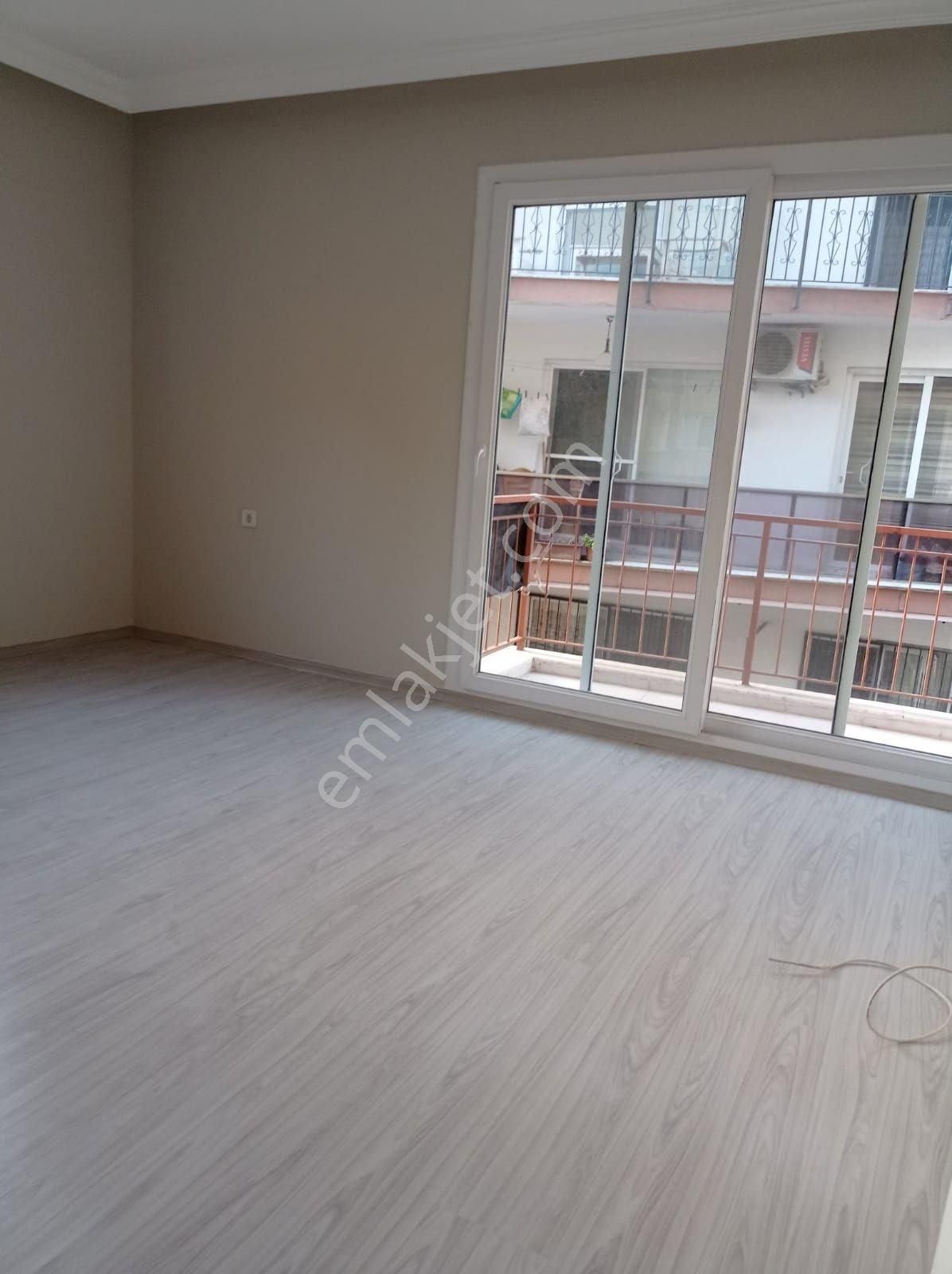 Söke De 3+1 Ara Kat Yenilenmiş Satılık Daire