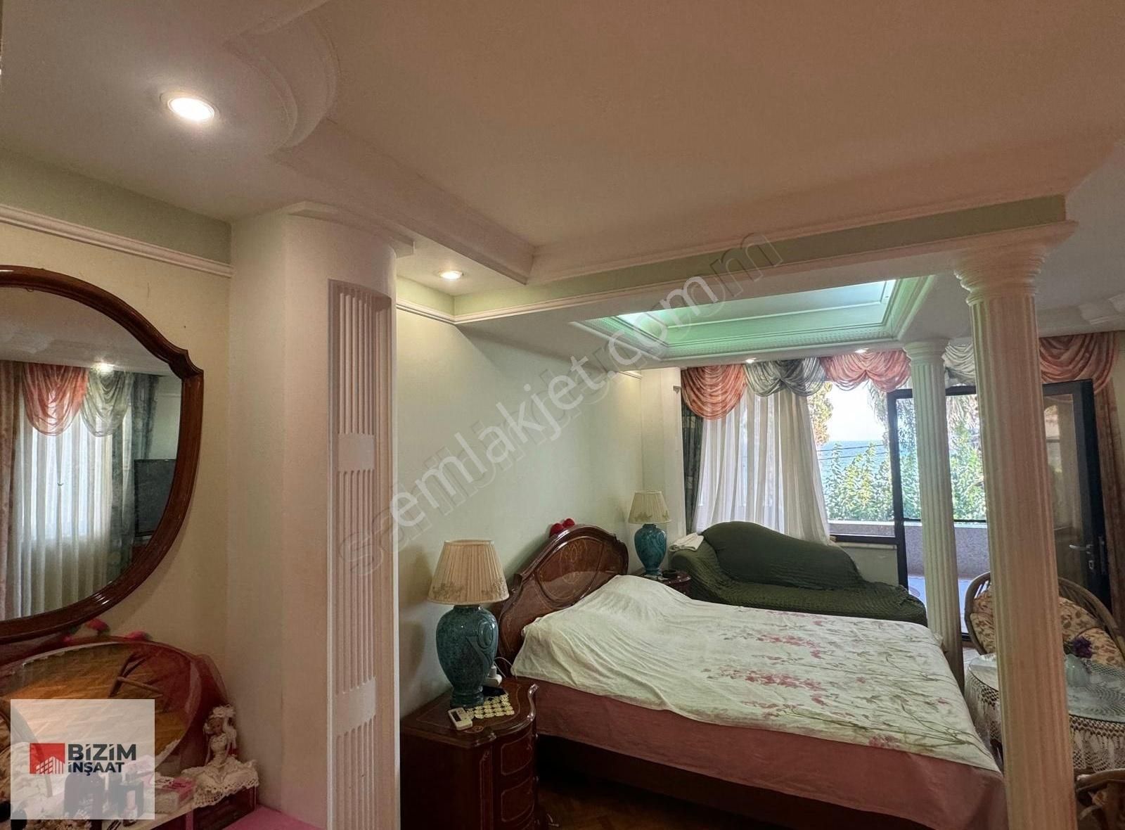 Silivri Gümüşyaka Mahallesi'nin Gözde Yalısı 3000m2 - Görsel 32