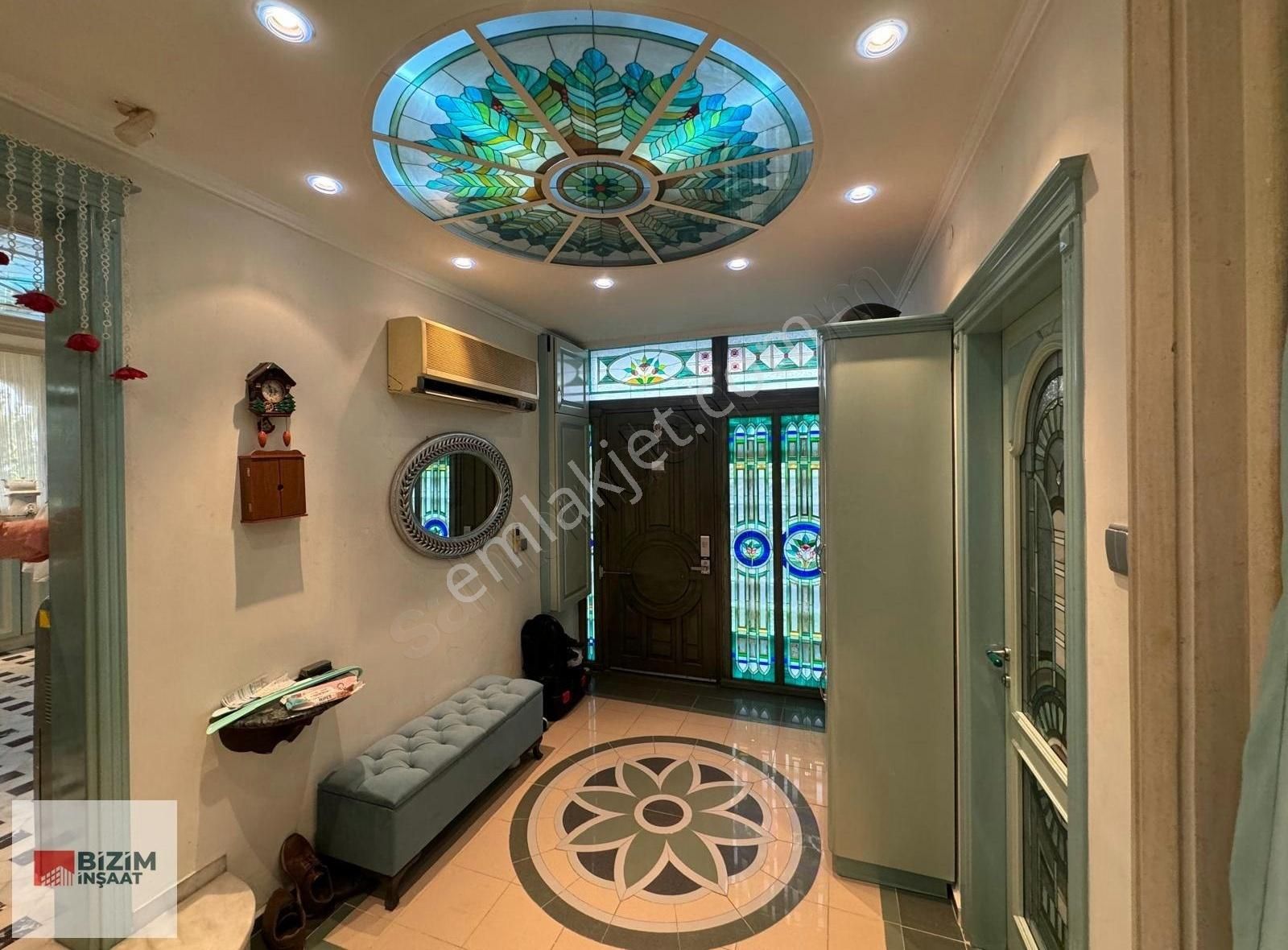 Silivri Gümüşyaka Mahallesi'nin Gözde Yalısı 3000m2 - Görsel 30