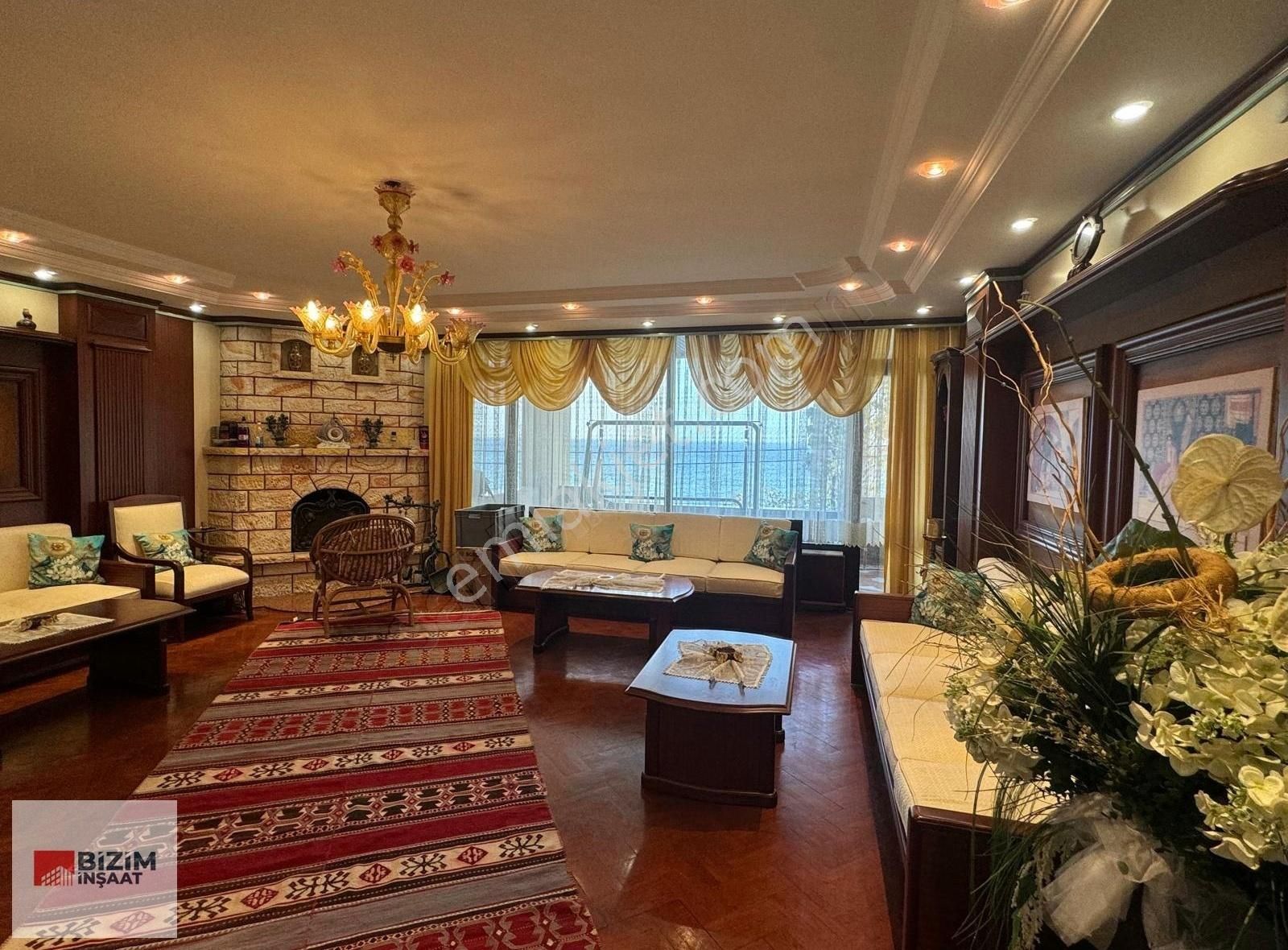 Silivri Gümüşyaka Mahallesi'nin Gözde Yalısı 3000m2 - Görsel 15