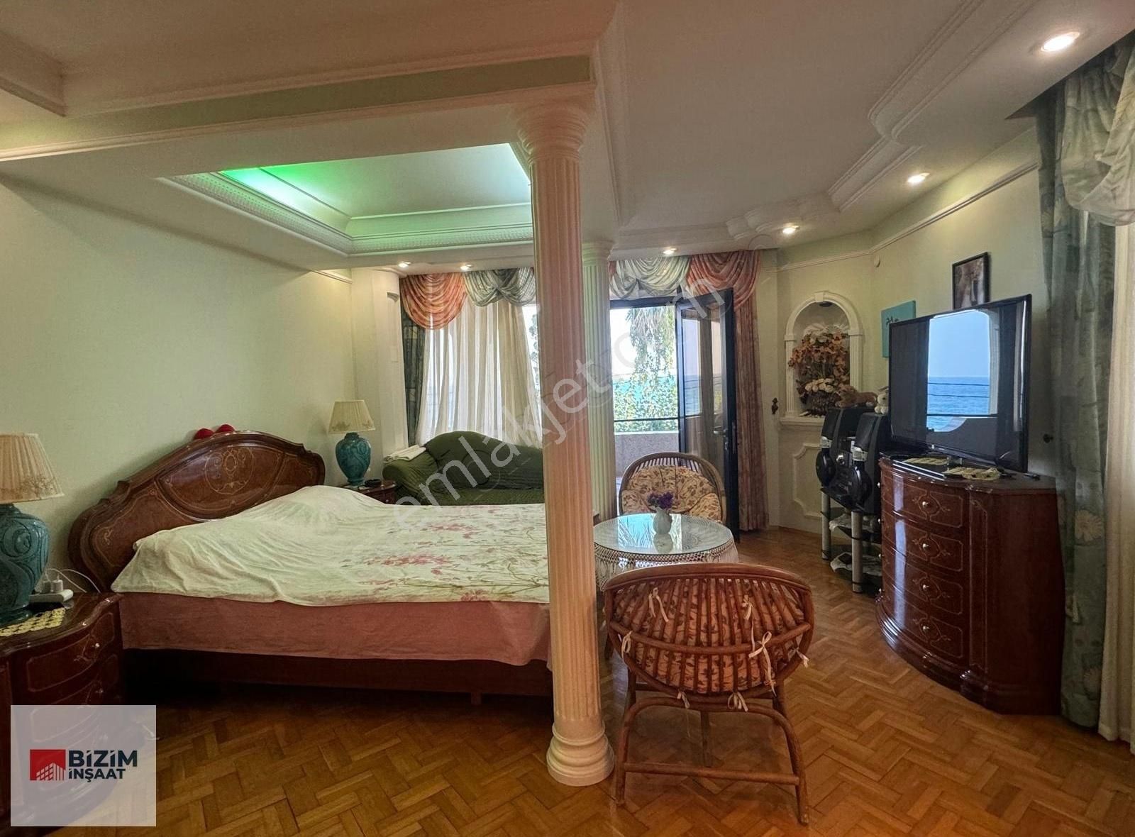 Silivri Gümüşyaka Mahallesi'nin Gözde Yalısı 3000m2 - Görsel 3