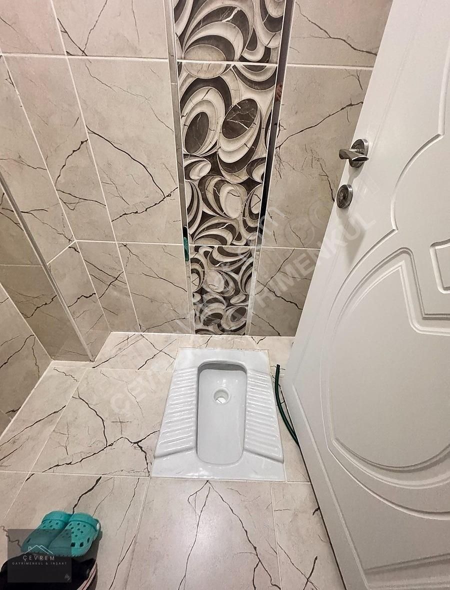 *çevrem*den Kanarya'da Yatırımlık Kullanışlı 2+1 90m² Daire