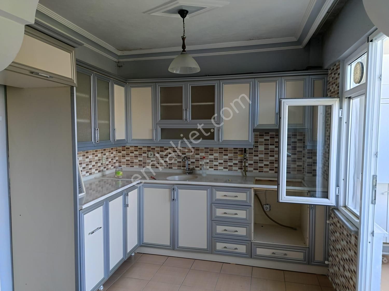 A.y.s. Gayrimenkul ' Dan 4+1 Kiralık Daire