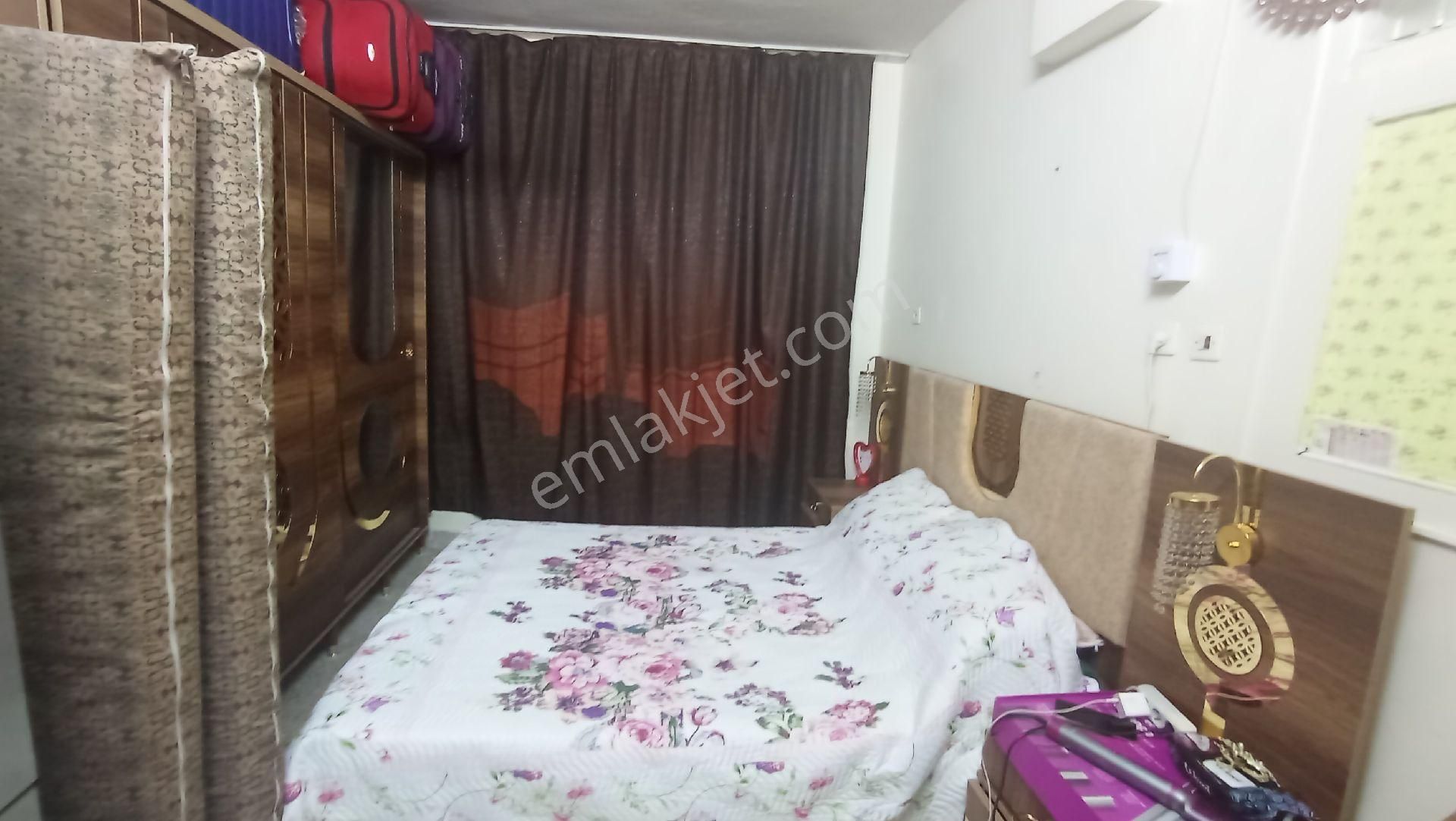 Yukarıbayır Mahlesinde 3 Katlı Müstakil Ev - Görsel 28