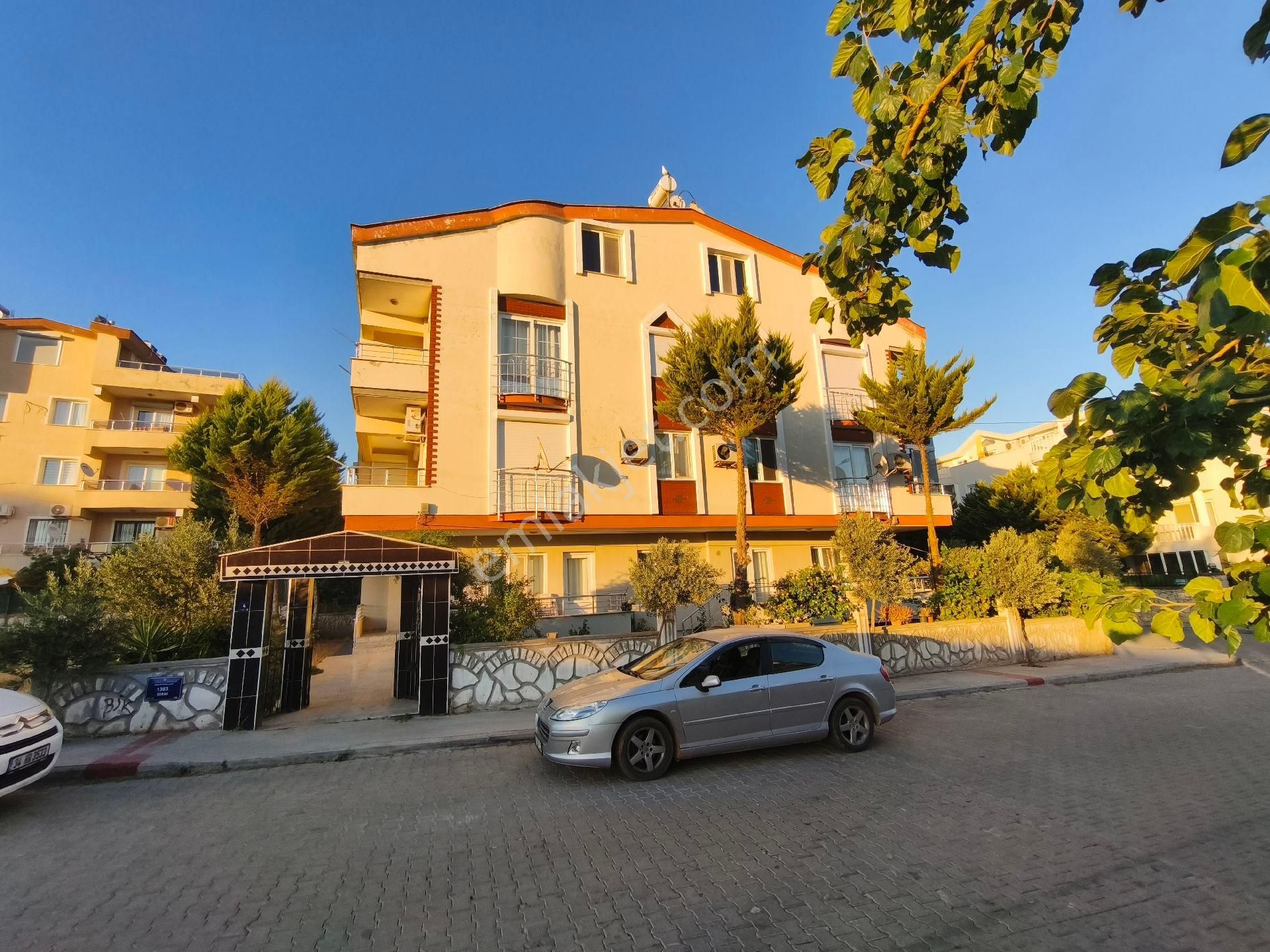 Didim Efelerde Yüksek Giriş 3+1 Ayrı Mutfak Daire