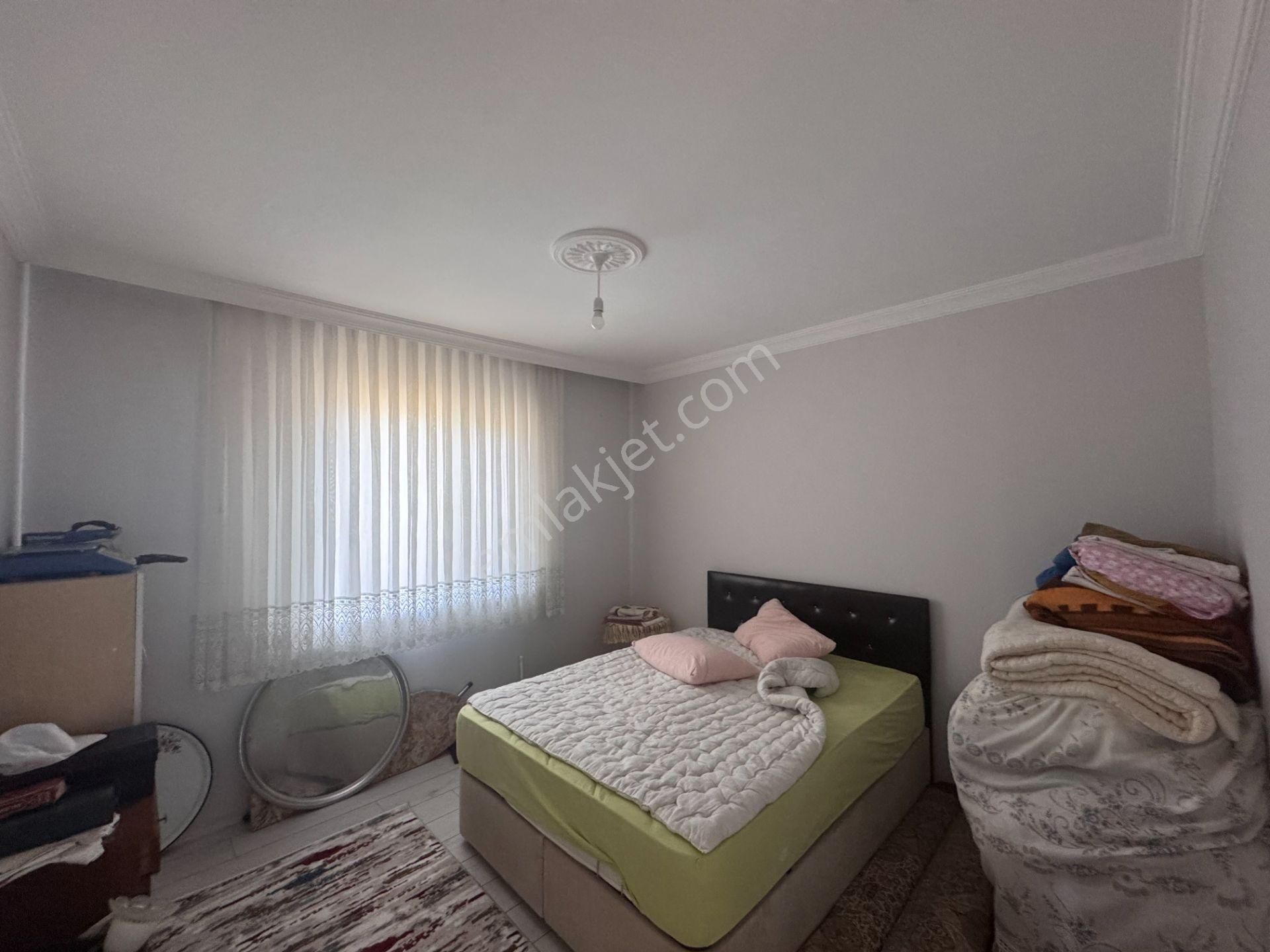 Emirseyitte Anayol Üzerinde 2945m2 İçerisinde 2+1 Evi Olan - Görsel 14