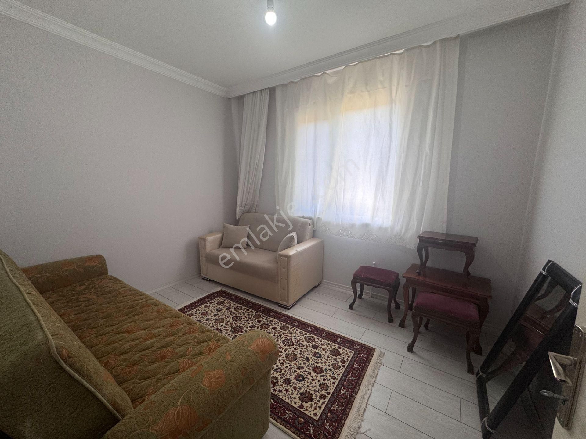 Emirseyitte Anayol Üzerinde 2945m2 İçerisinde 2+1 Evi Olan - Görsel 17