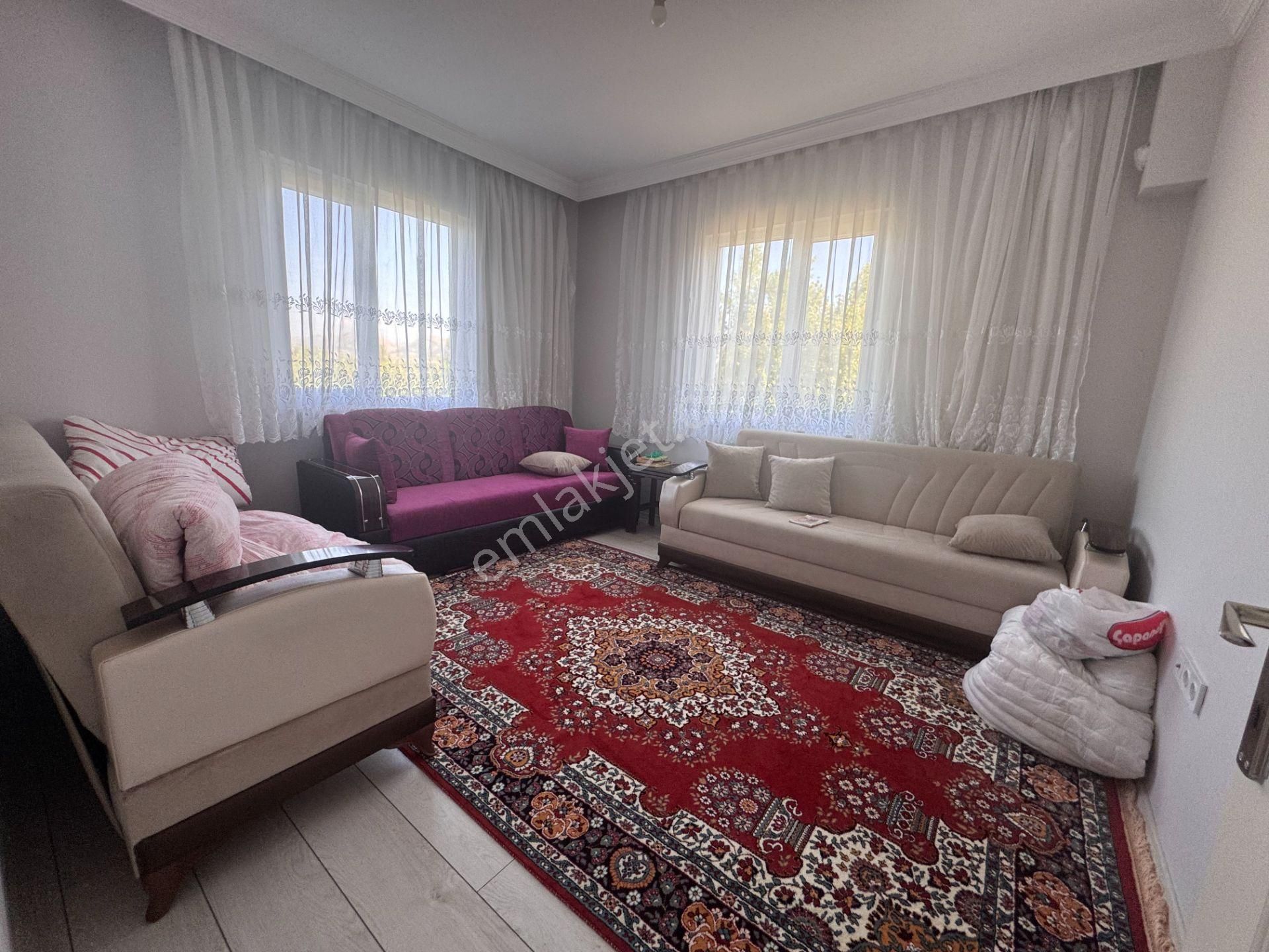 Emirseyitte Anayol Üzerinde 2945m2 İçerisinde 2+1 Evi Olan - Görsel 13