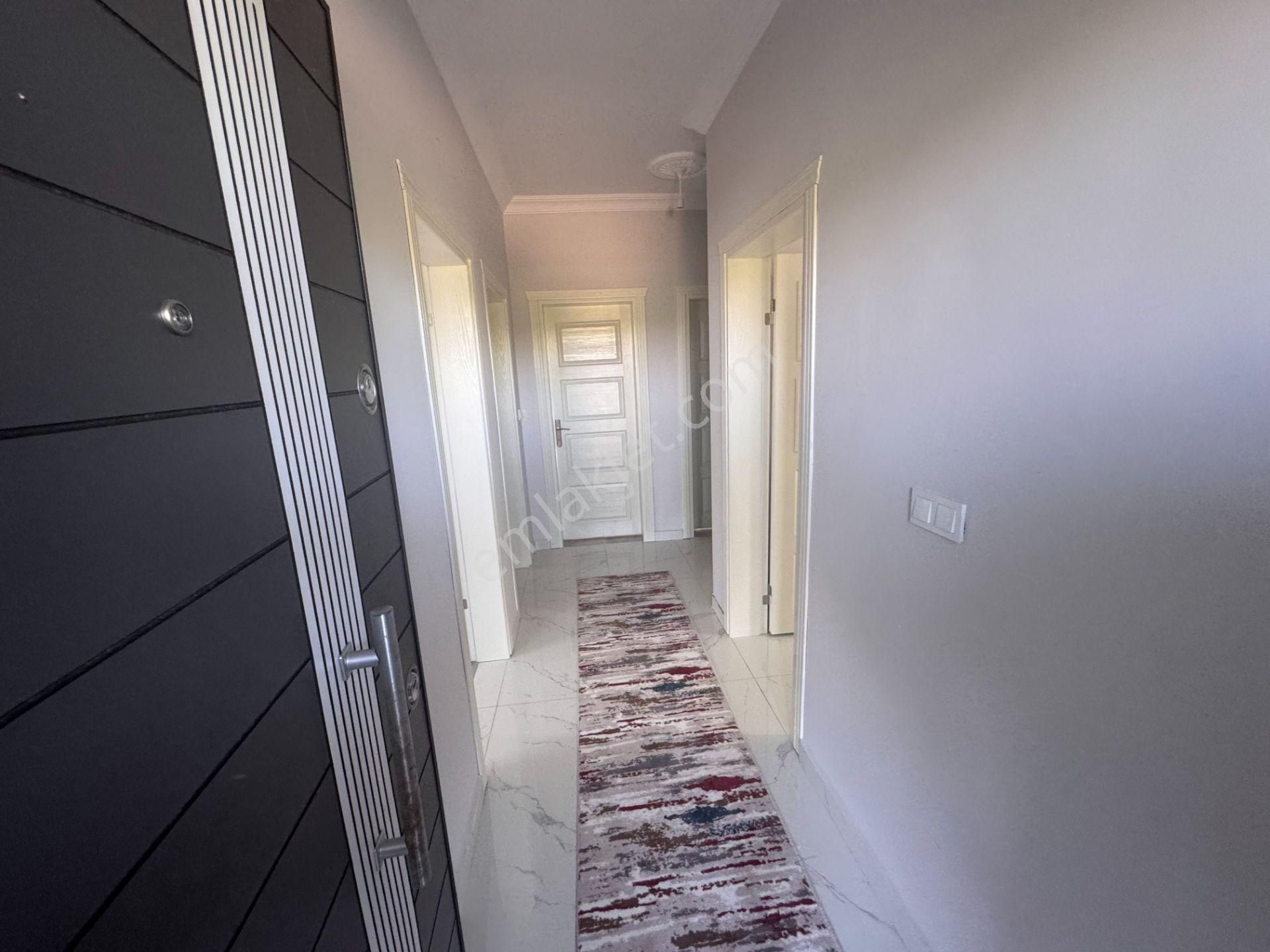 Emirseyitte Anayol Üzerinde 2945m2 İçerisinde 2+1 Evi Olan - Görsel 20