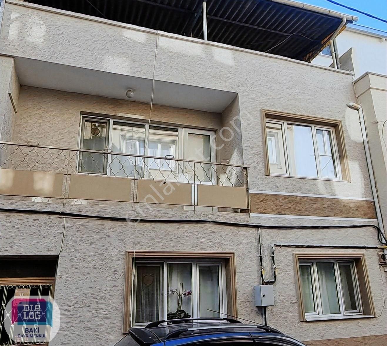 Bursa ,osmangazi ,istiklal De Satılık 2.5 Katlı Müstakil Ev