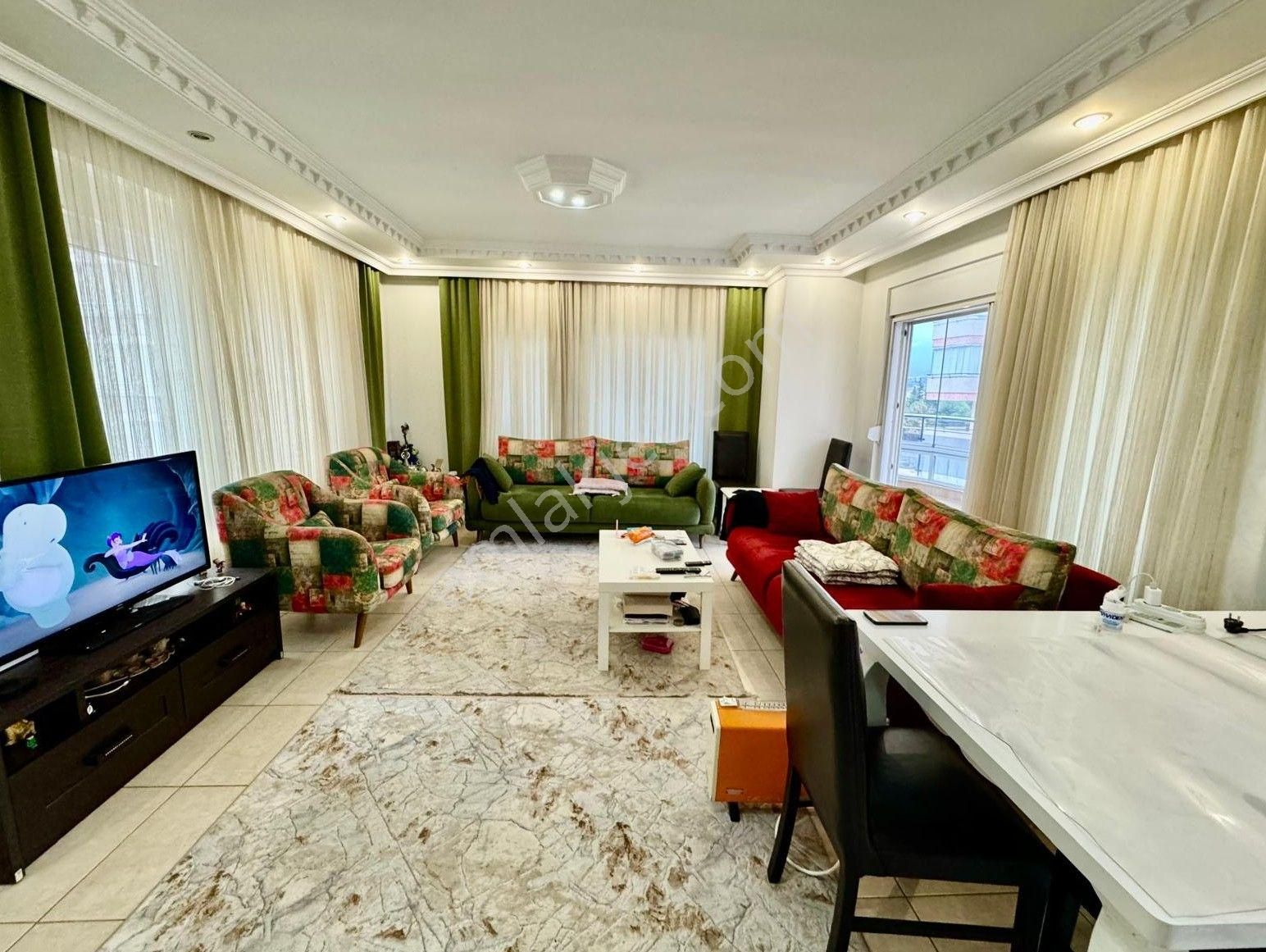 Alanya Mahmutlar Mah.denize 400 Mt.eşyalı Satılık 2+1 Daire