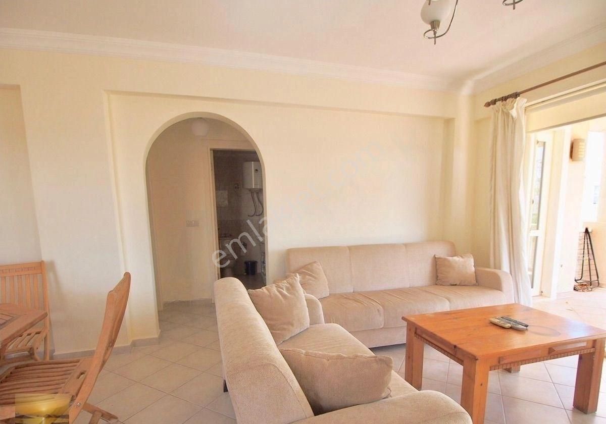 Büyük Köşe Bahçeli Satılık Ev Özel Plajlı Sitede İngilizden Acil - Görsel 19