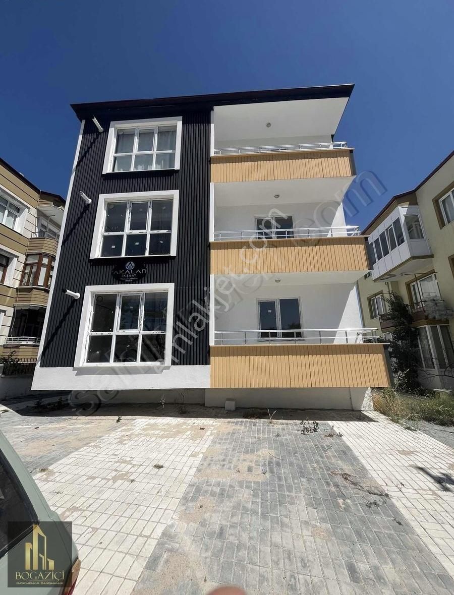 //boğaziçi Emlak//1+1 Ara Kat Daire//anahtar Teslim Fiyat !!!