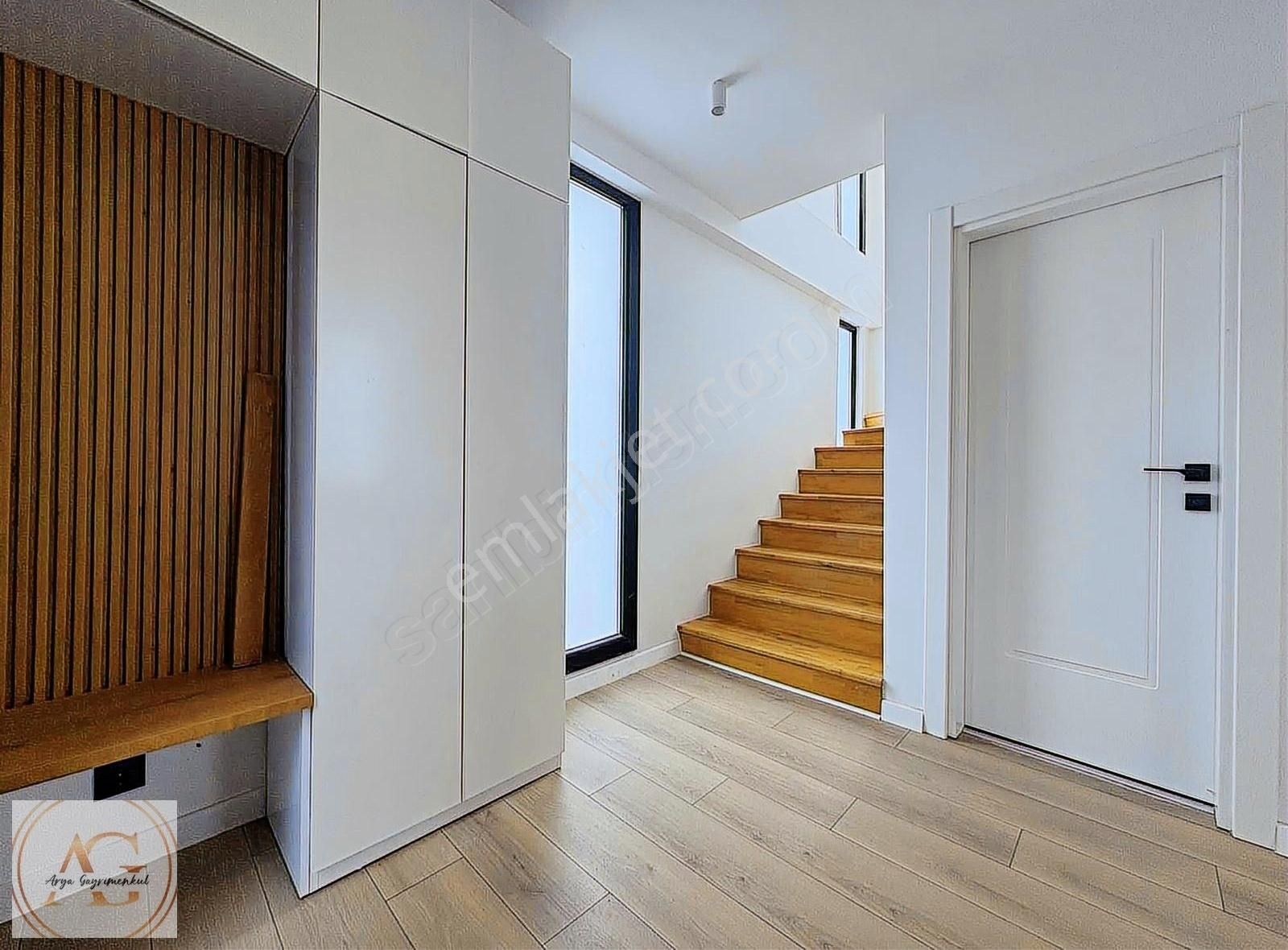 Arya'dan Güre'de 5+1 Havuzlu Saunalı Tam Bağımsız Villa - Görsel 7