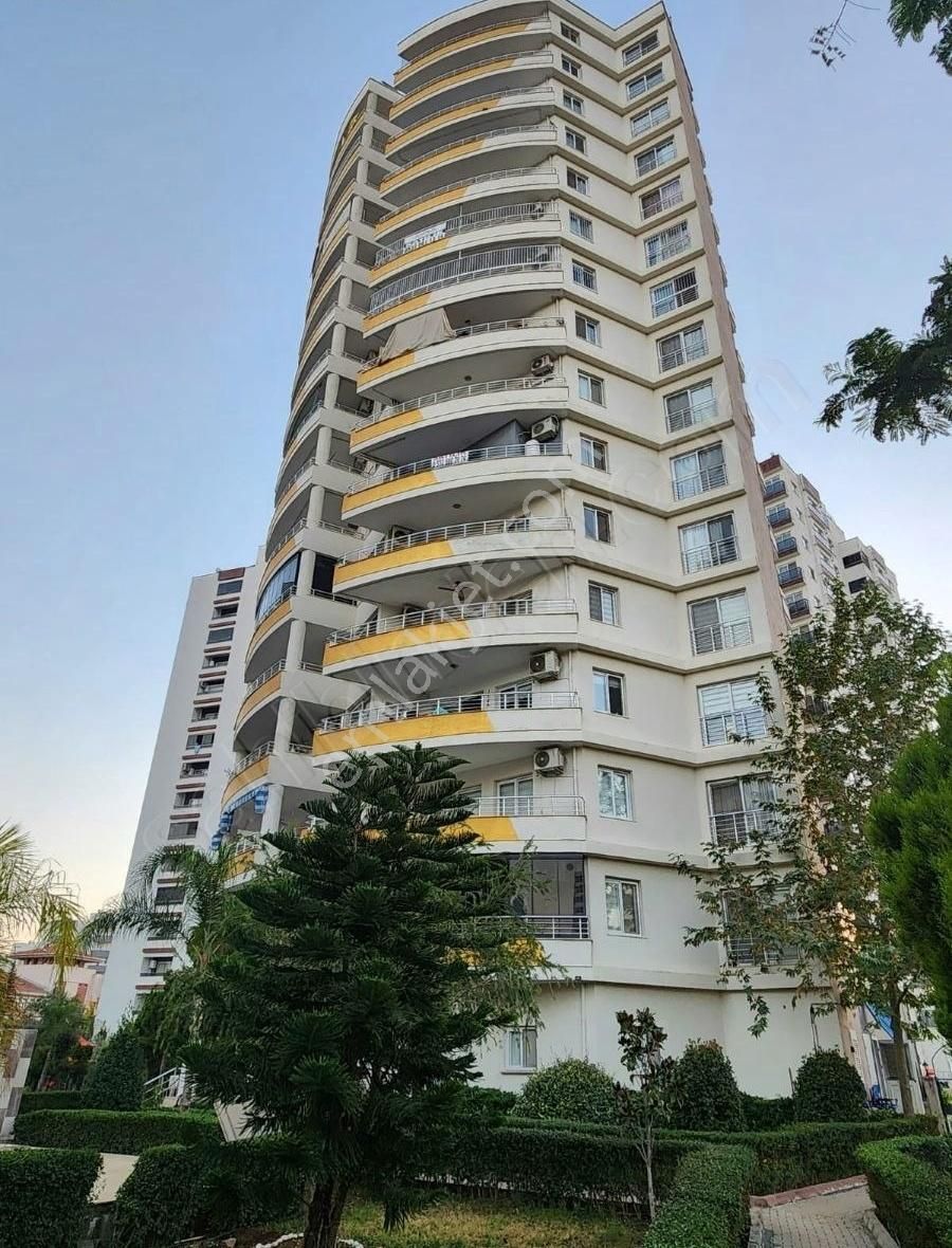 Erdemli Arpaçbahşiş Mah'de Havuzlu Eşyalı 2+1 Satılık Daire