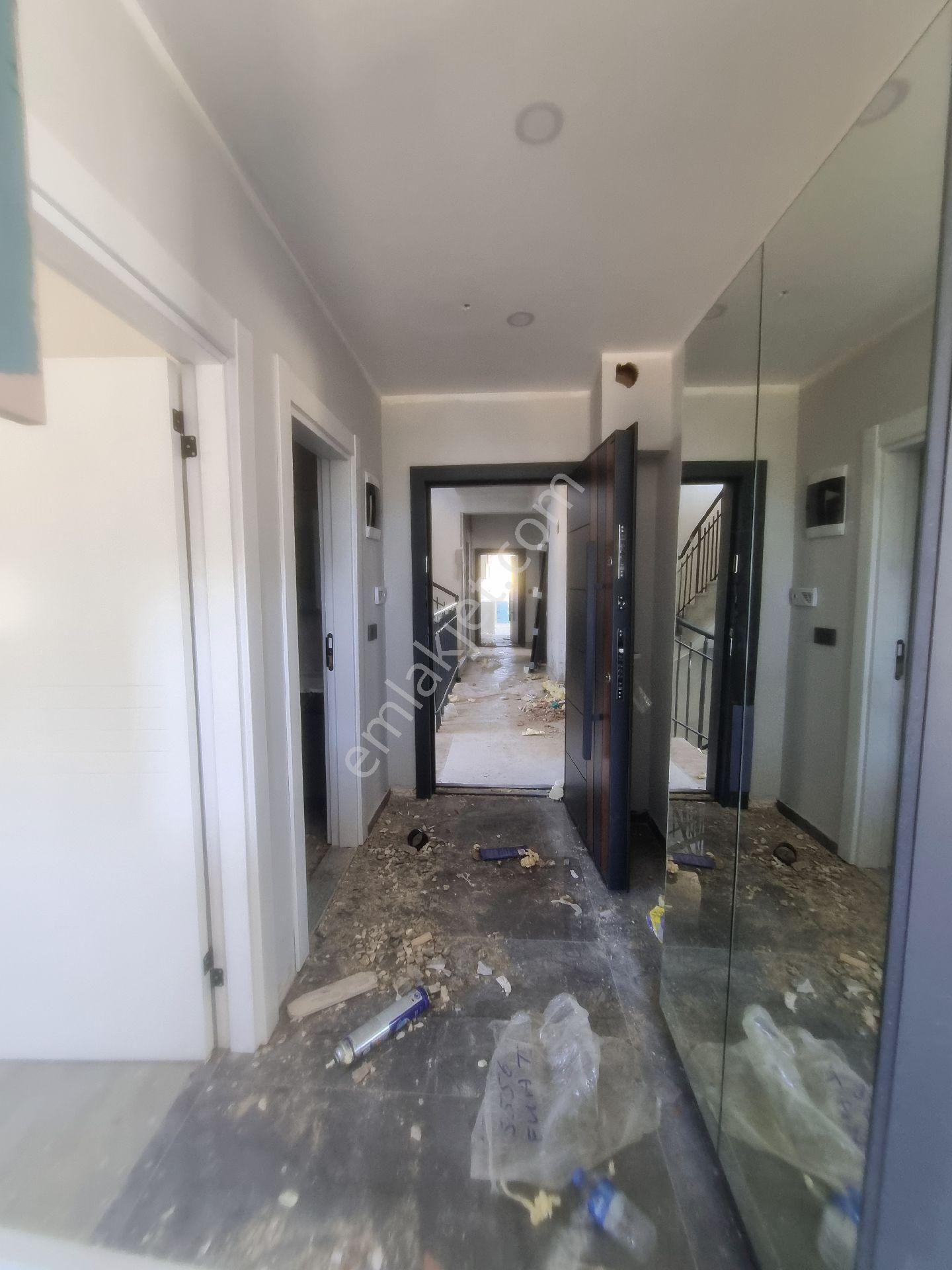 Manavgat Kizilot Mevkinde Denize Manzaralı Ara Kat - Görsel 26