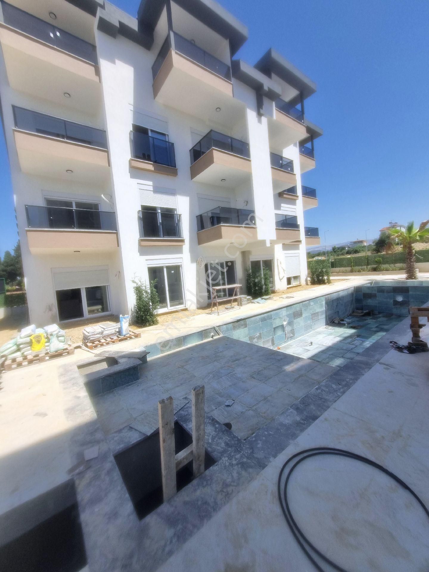 Manavgat Kizilot Mevkinde Denize Manzaralı Ara Kat - Görsel 2