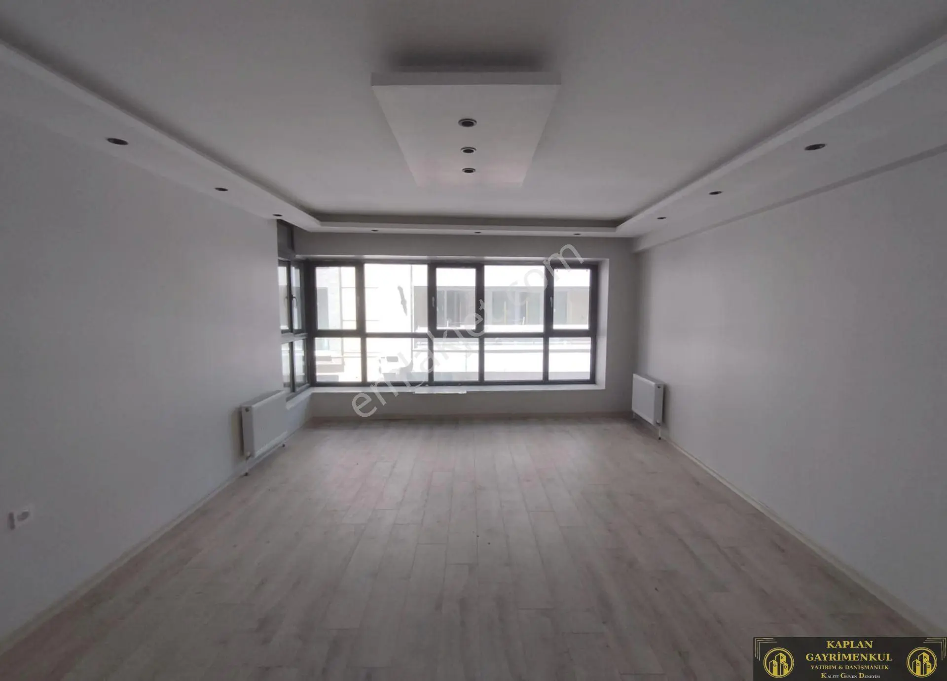 Kaplan Gayrimenkul’den Ömerağa Mah.büyük Park Yakını 3+1 140 M² Satılık Daire - Görsel 3