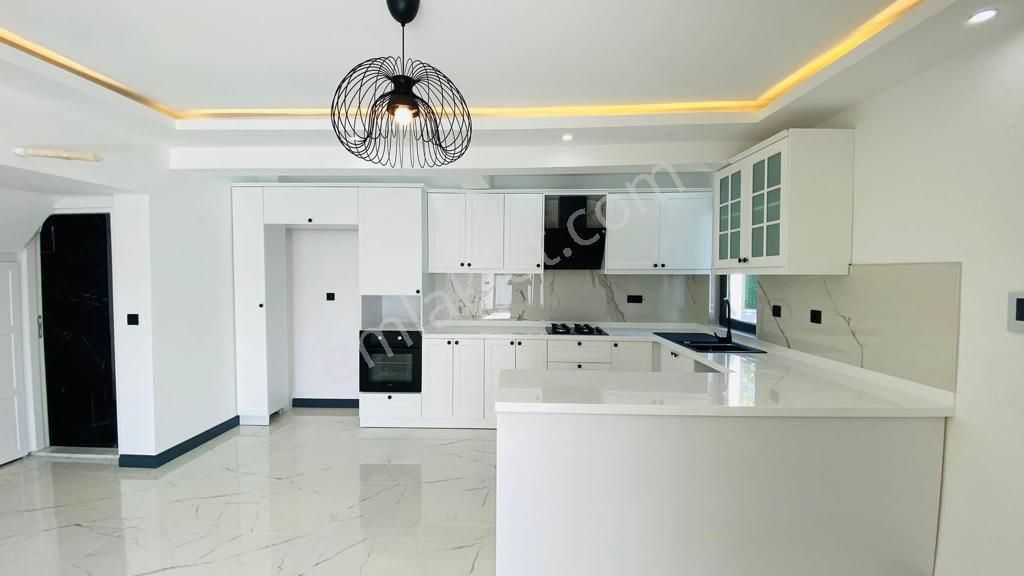 Göynükte Satılık 4+1 Müstakil Yeni Villa - Görsel 11