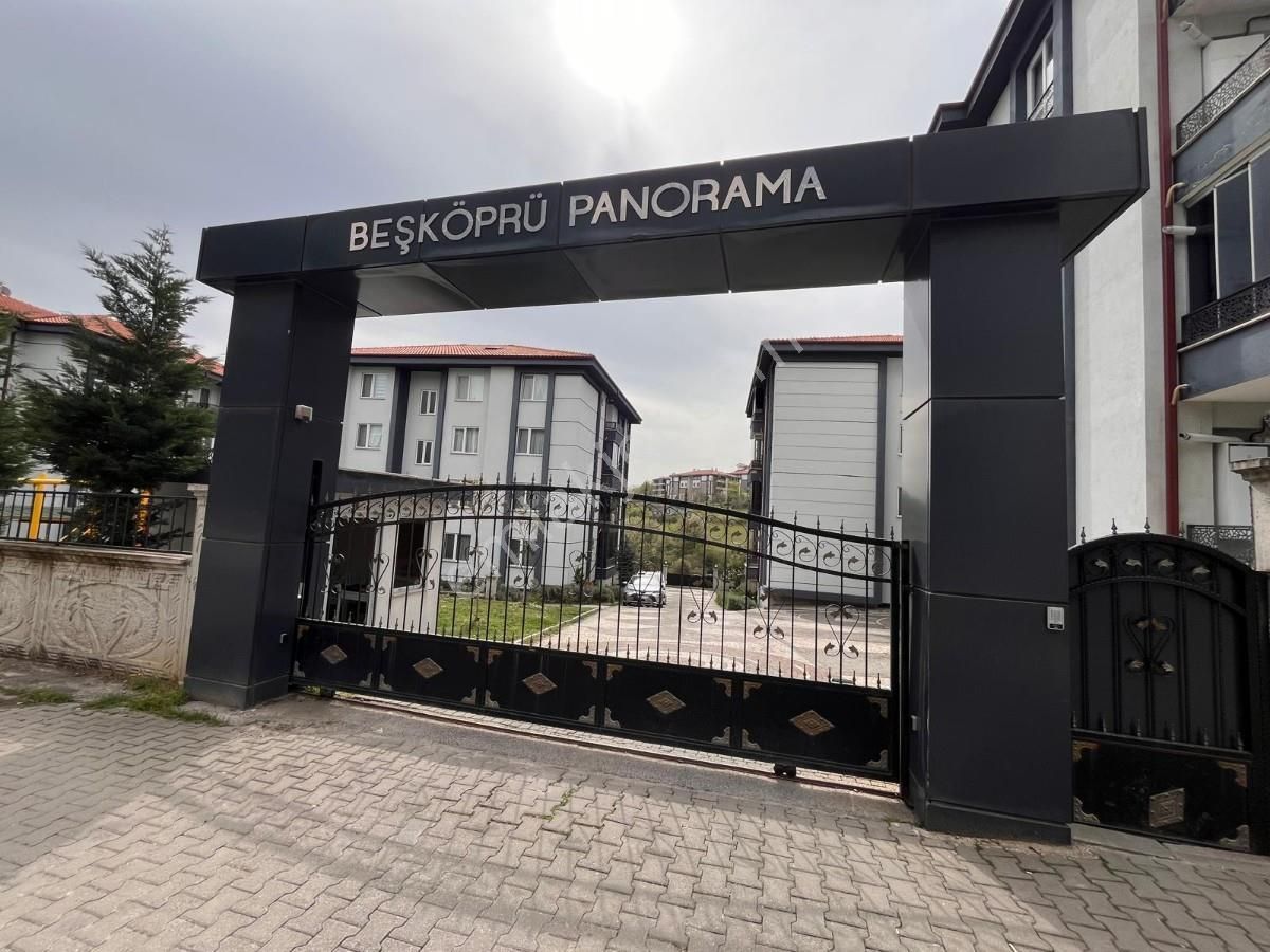Sakarya Serdivan Beşköprüde Site İçerisinde Satılık 2+1 Daire
