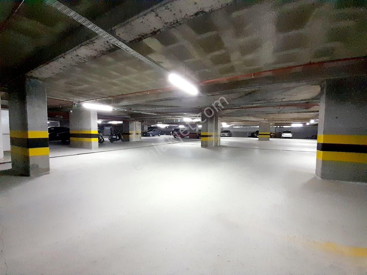 Remax Cıty'den Taşdelen Merkezde 145 M² Ebeveyn Banyolu 3+1 Lüks Daire - Görsel 25