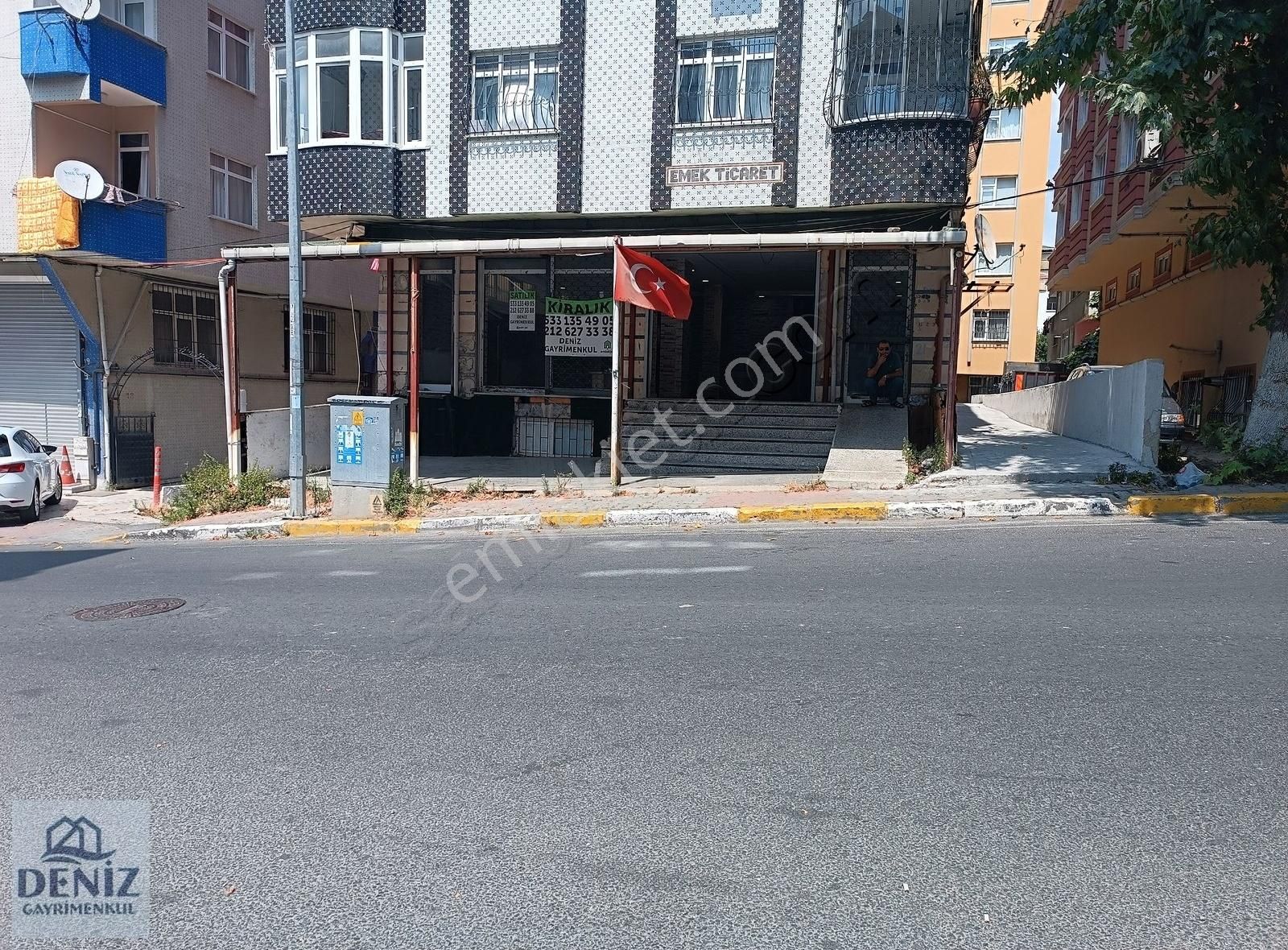 Deniz Gayrimenkulden Geniş 230m2 Satılık Yeşilpınarda Dükkan