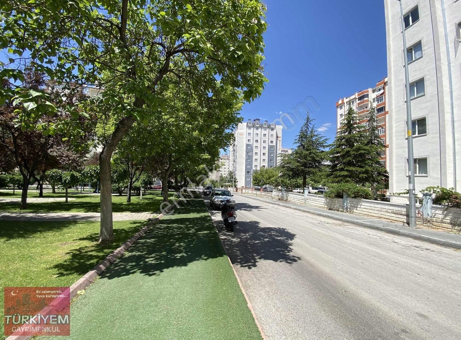 Tramvay Güzergahı Üzerinde Full Yapılı Güney Cepheli İldem A!!