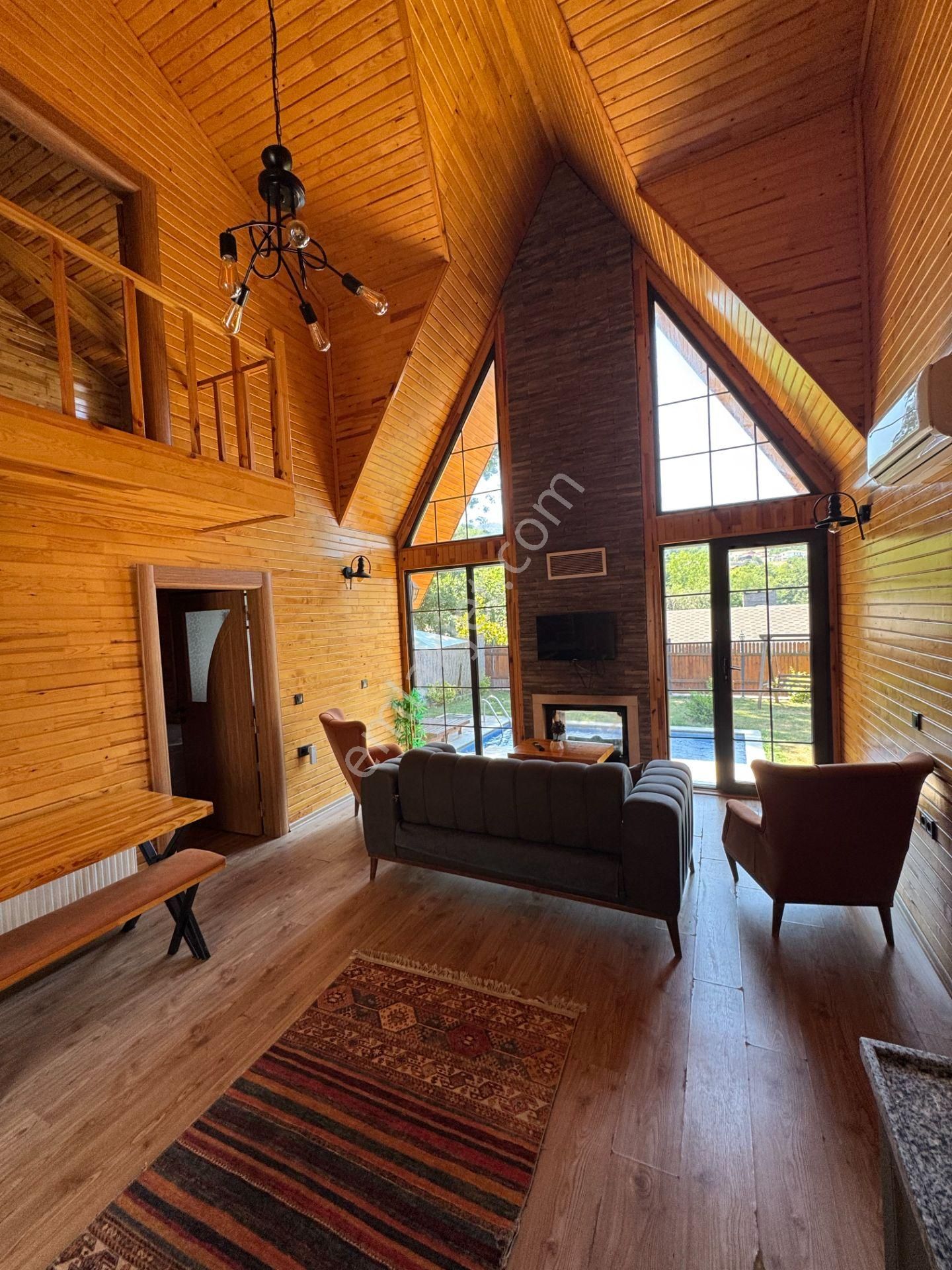 Sapanca’da 2.451 M2 Arsa İle Birlikte Satılık Bungalov Tesisi - Görsel 17