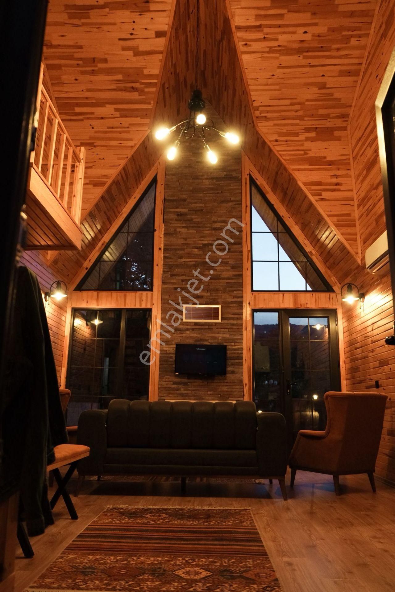 Sapanca’da 2.451 M2 Arsa İle Birlikte Satılık Bungalov Tesisi - Görsel 8