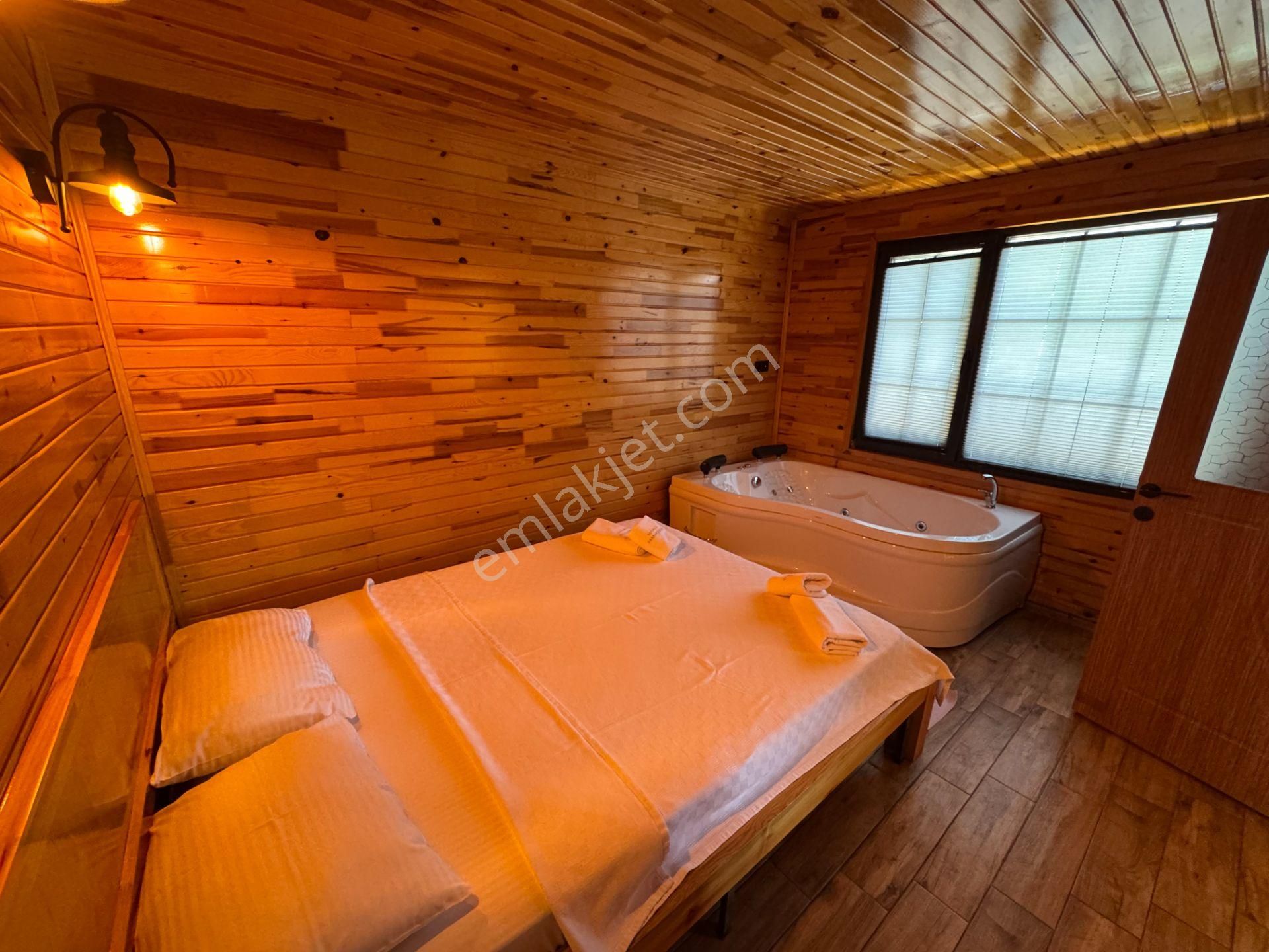 Sapanca’da 2.451 M2 Arsa İle Birlikte Satılık Bungalov Tesisi - Görsel 16