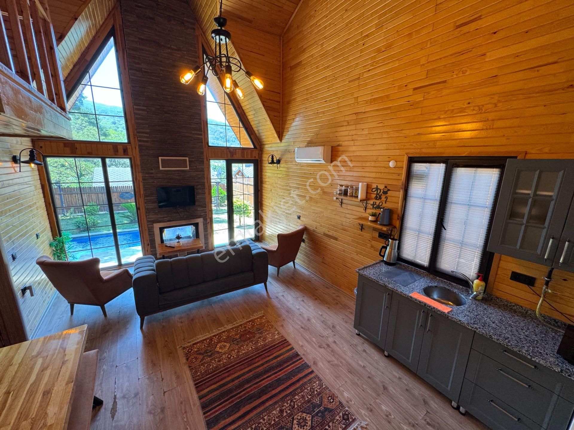 Sapanca’da 2.451 M2 Arsa İle Birlikte Satılık Bungalov Tesisi - Görsel 14