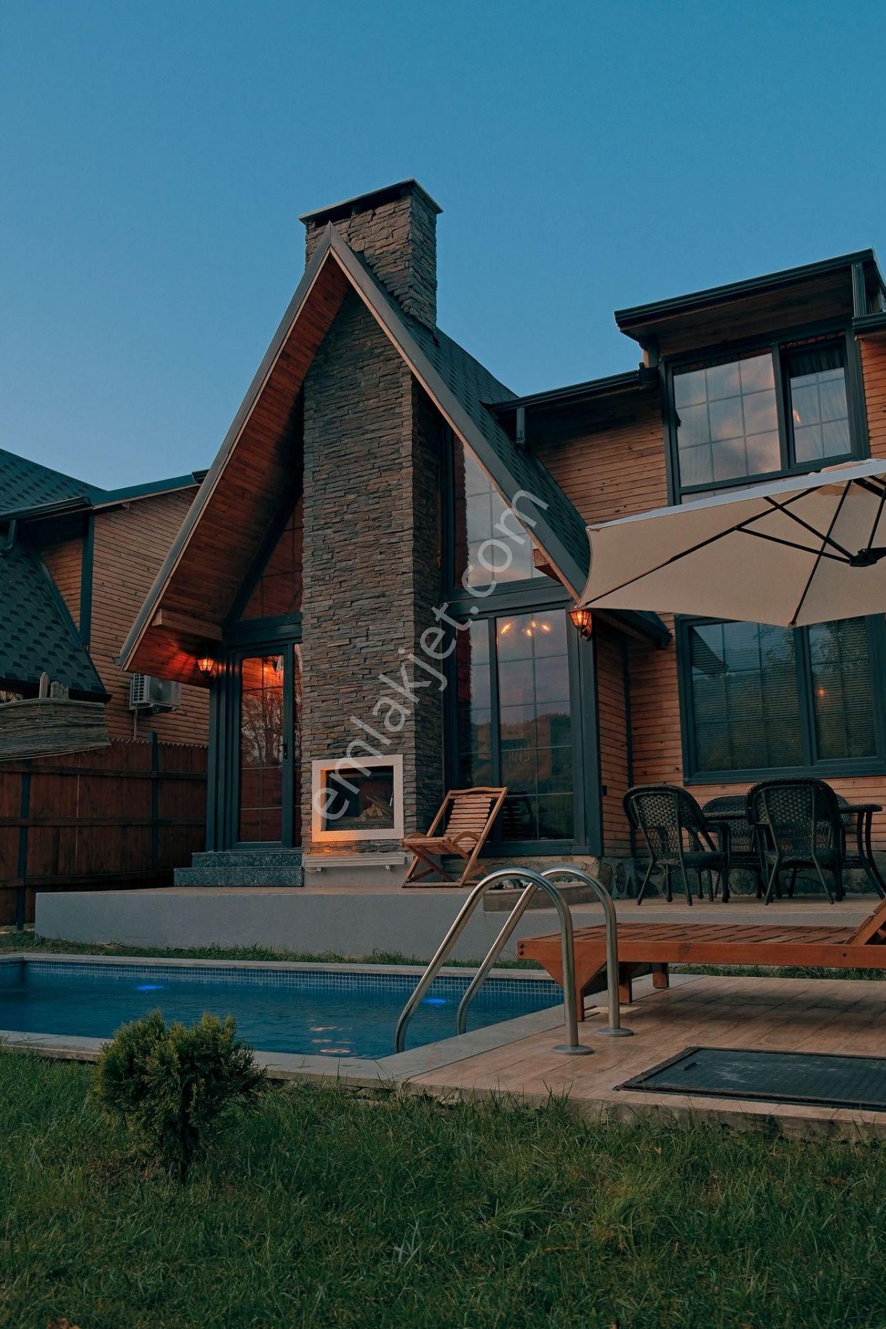 Sapanca’da 2.451 M2 Arsa İle Birlikte Satılık Bungalov Tesisi - Görsel 7