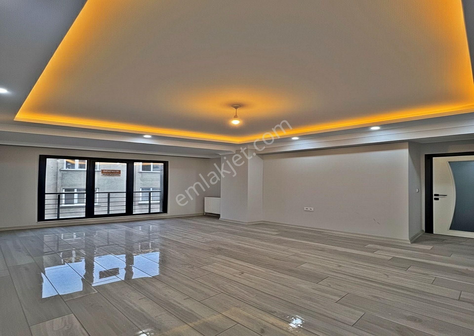 Asya İnşaat'tan Geniş M2 3+1 Metrobüse 8dk Acil Satılık Daire