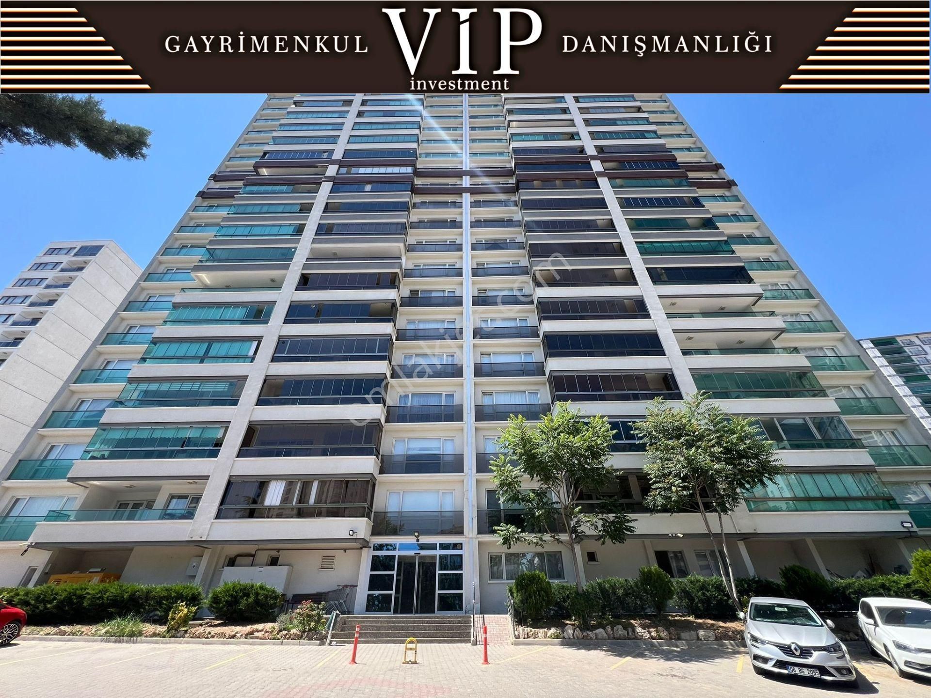 Yenimahalle Kayalarda Panomarik Manzaralı Lüx 4+1 Satılık Daire